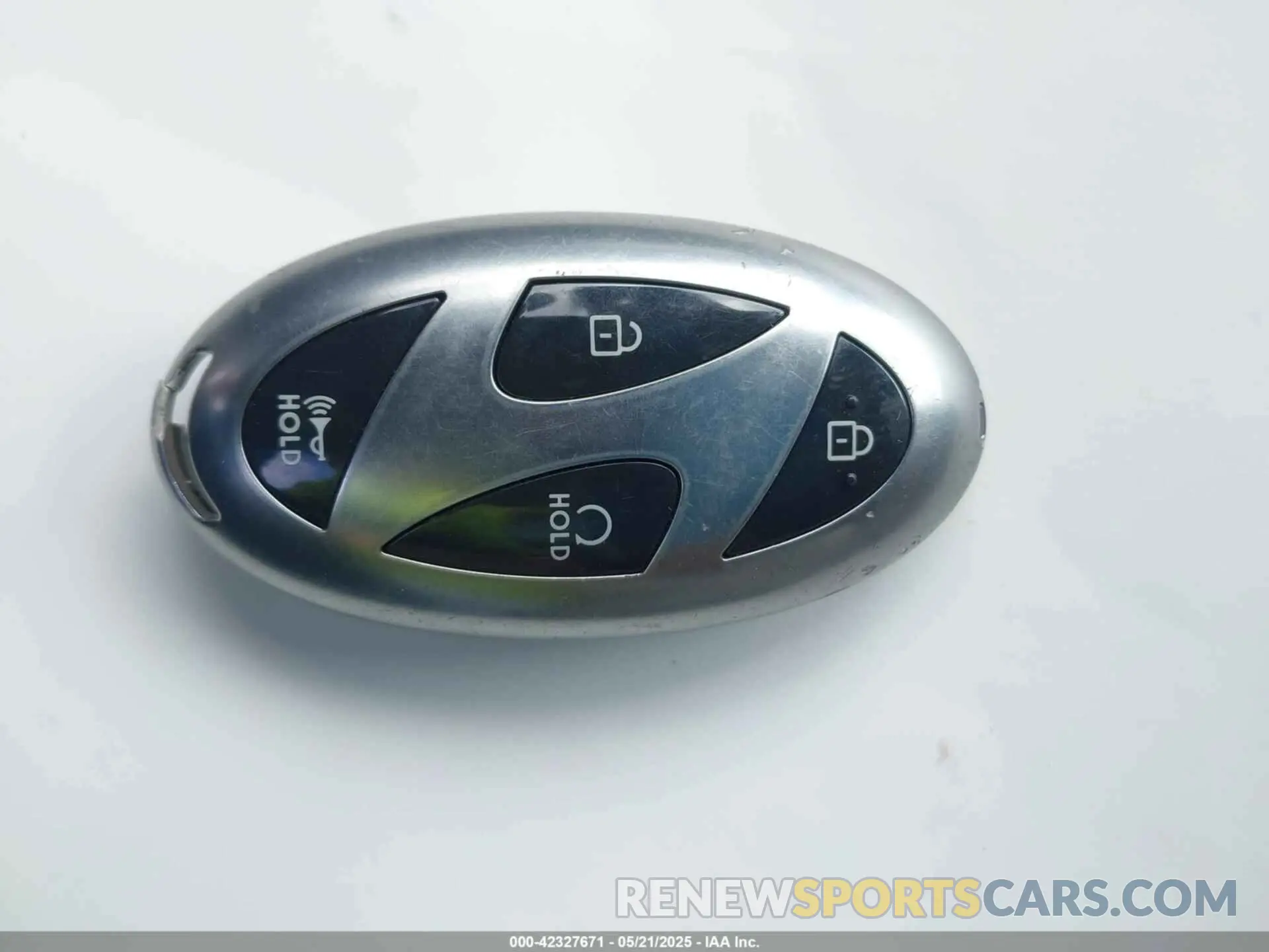 11 Photograph of a damaged car 5NMJB3DE7SH444260 HYUNDAI TUCSON 2025
