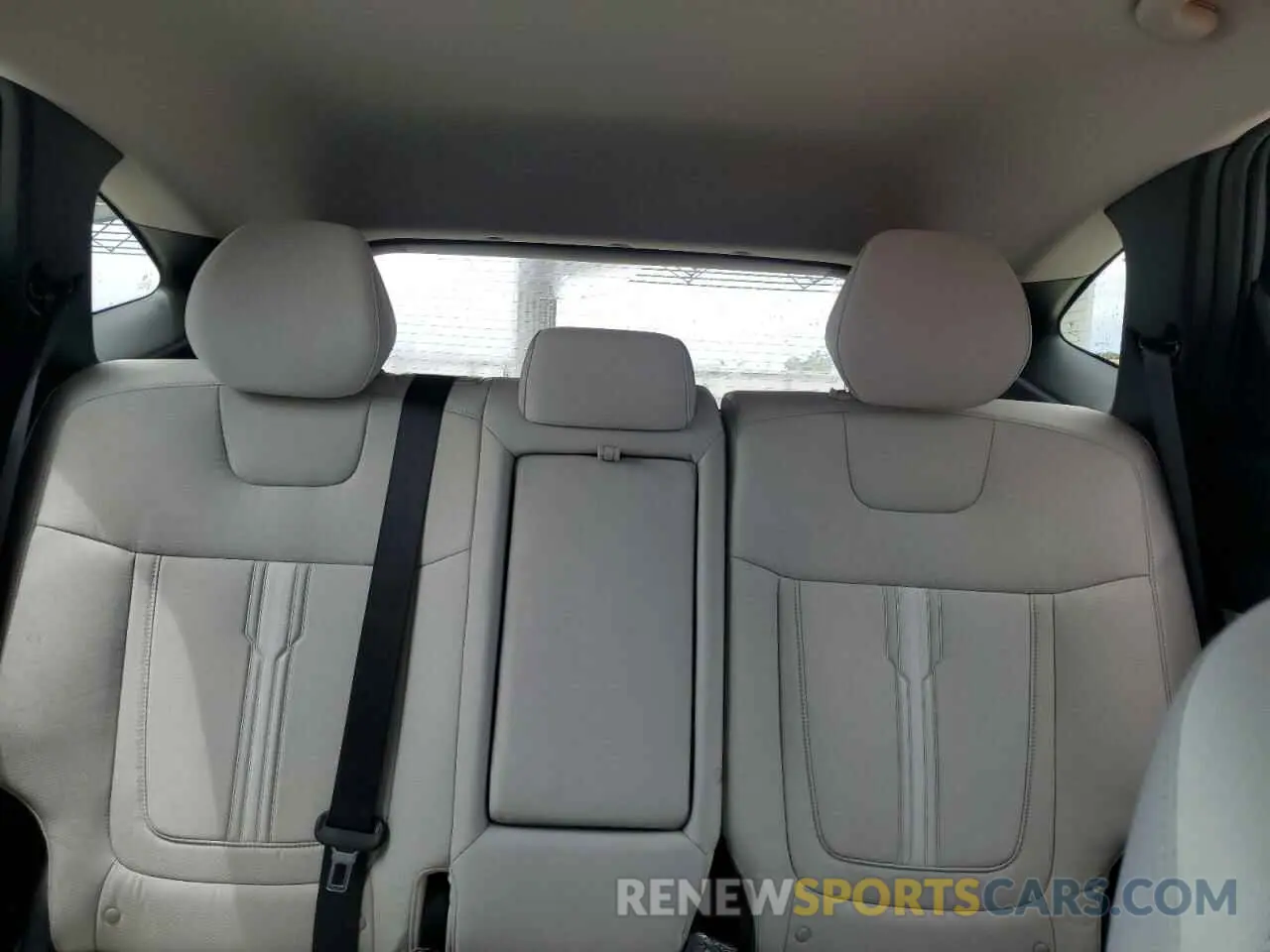 10 Photograph of a damaged car 5NMJB3DE7SH467733 HYUNDAI TUCSON 2025