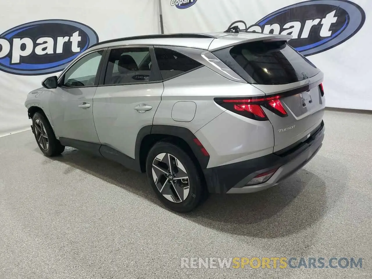 2 Photograph of a damaged car 5NMJB3DE7SH467733 HYUNDAI TUCSON 2025