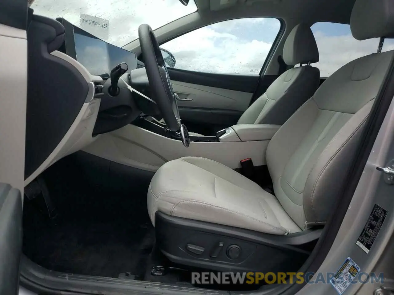 7 Photograph of a damaged car 5NMJB3DE7SH467733 HYUNDAI TUCSON 2025