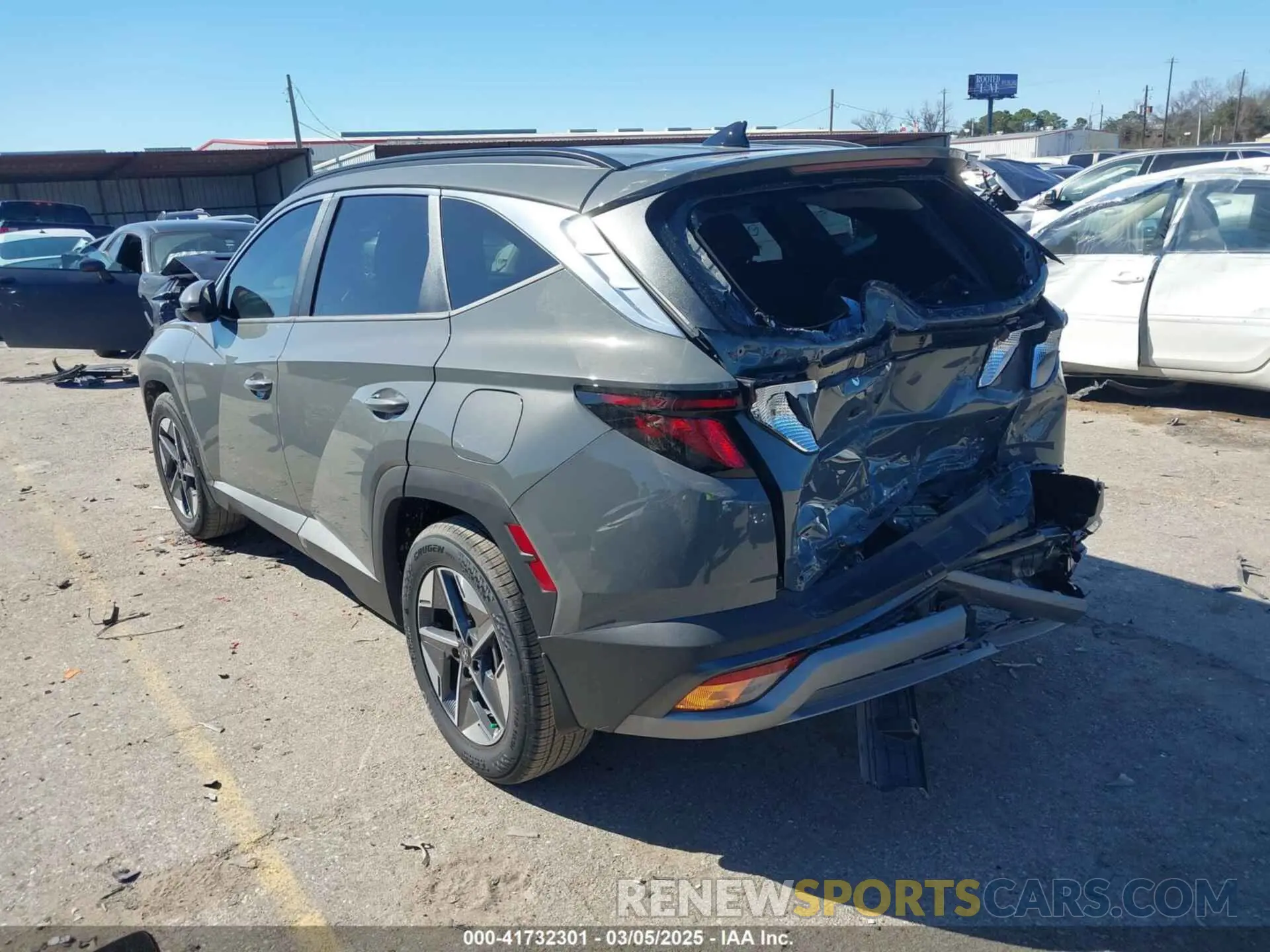 3 Photograph of a damaged car 5NMJB3DE7SH501802 HYUNDAI TUCSON 2025