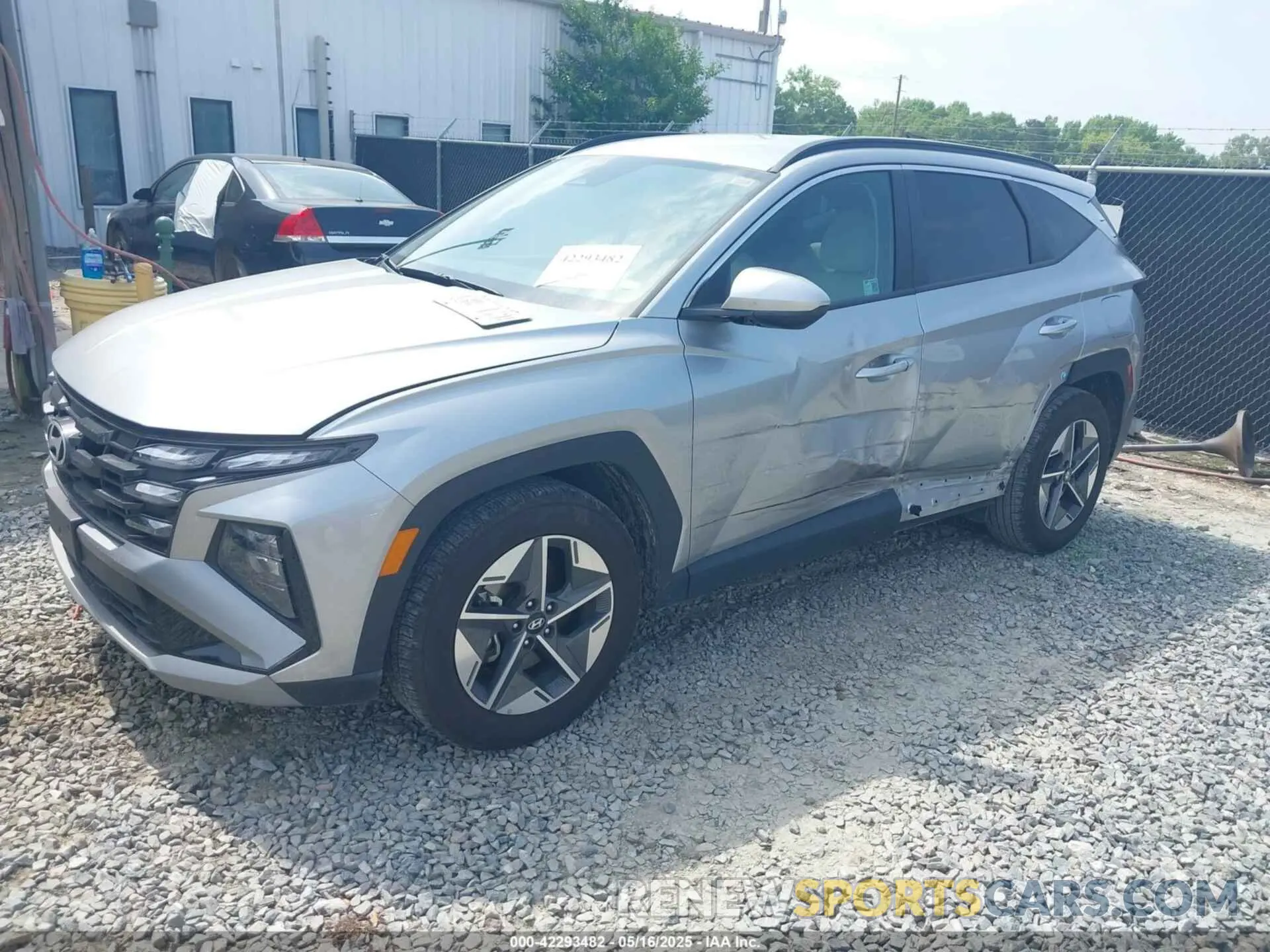 2 Photograph of a damaged car 5NMJB3DE8SH492964 HYUNDAI TUCSON 2025