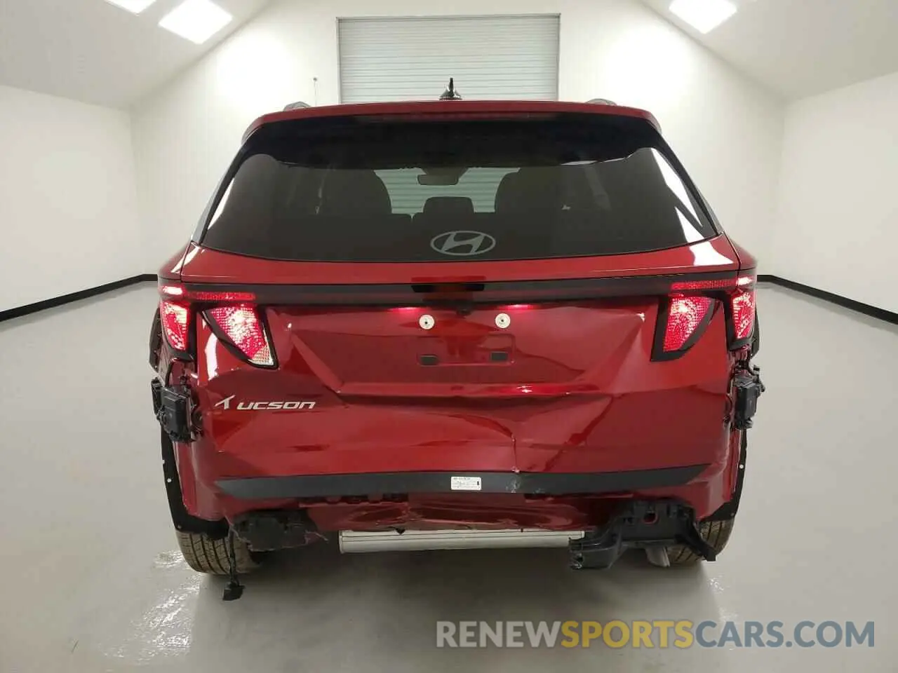 6 Photograph of a damaged car 5NMJB3DE9SH467667 HYUNDAI TUCSON 2025