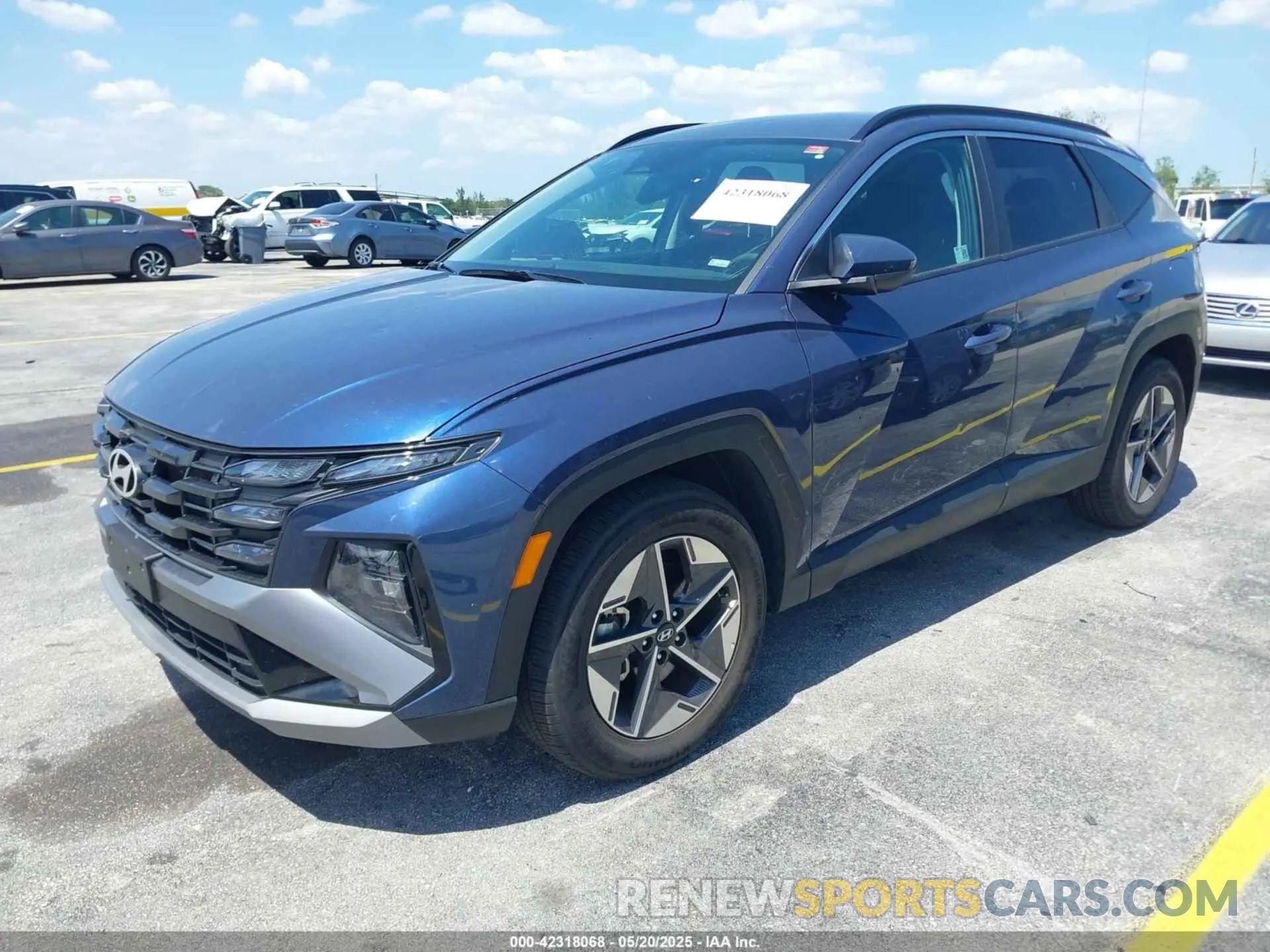 2 Photograph of a damaged car 5NMJB3DE9SH481942 HYUNDAI TUCSON 2025