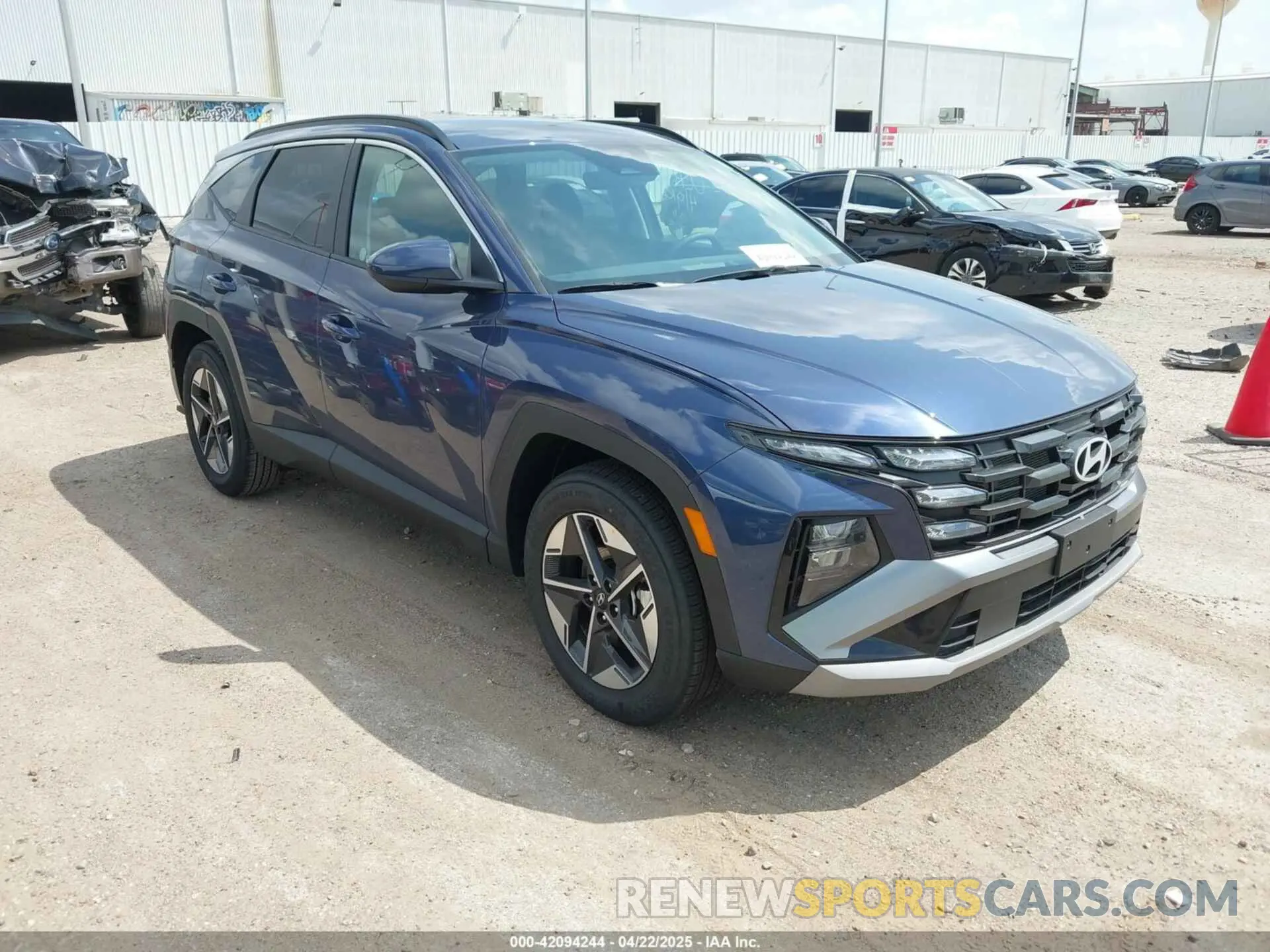1 Photograph of a damaged car 5NMJB3DE9SH545428 HYUNDAI TUCSON 2025