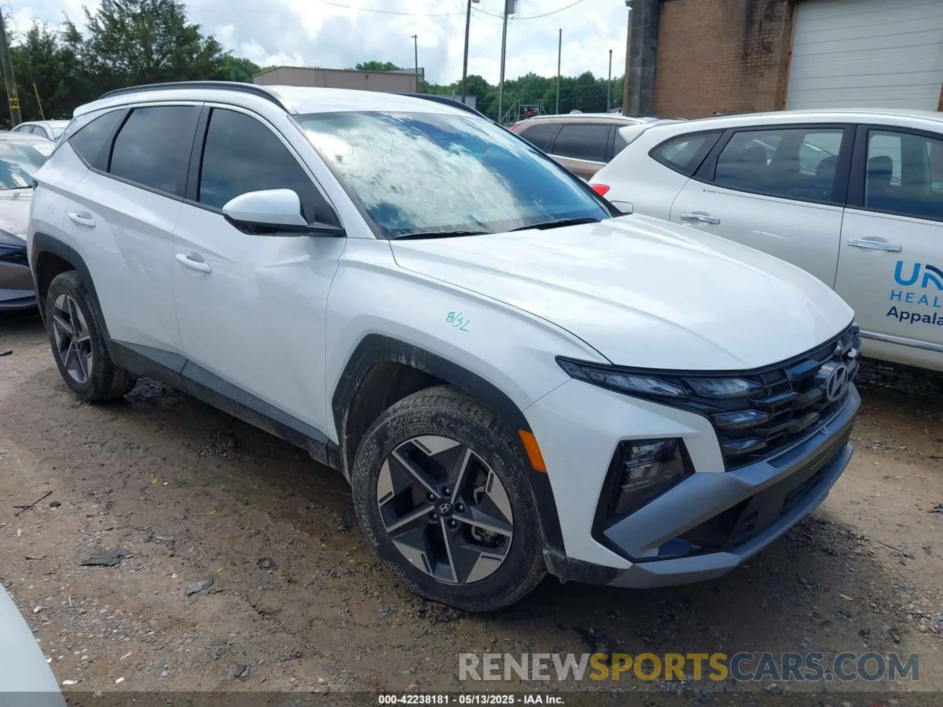 1 Photograph of a damaged car 5NMJBCDE0SH450093 HYUNDAI TUCSON 2025