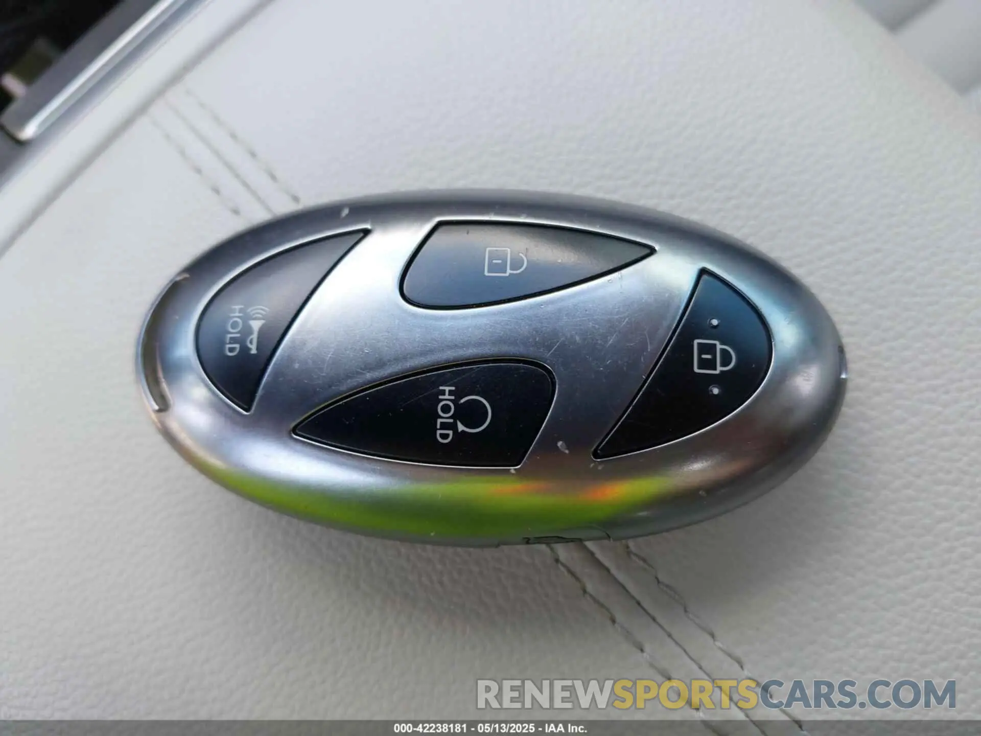 11 Photograph of a damaged car 5NMJBCDE0SH450093 HYUNDAI TUCSON 2025