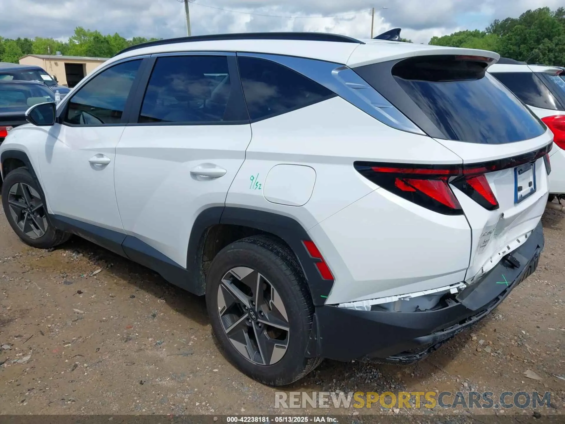 3 Photograph of a damaged car 5NMJBCDE0SH450093 HYUNDAI TUCSON 2025
