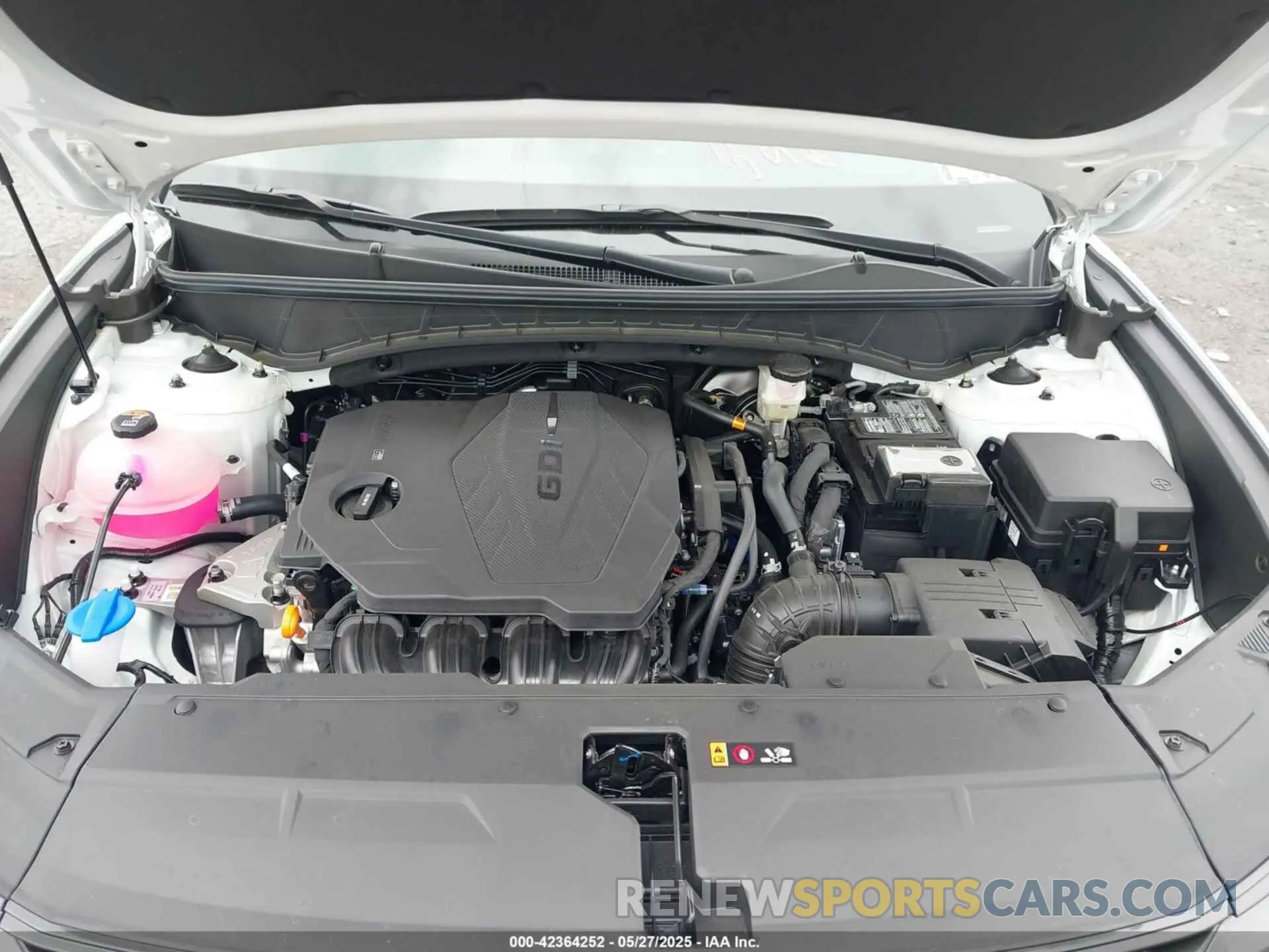 10 Photograph of a damaged car 5NMJBCDE1SH542328 HYUNDAI TUCSON 2025