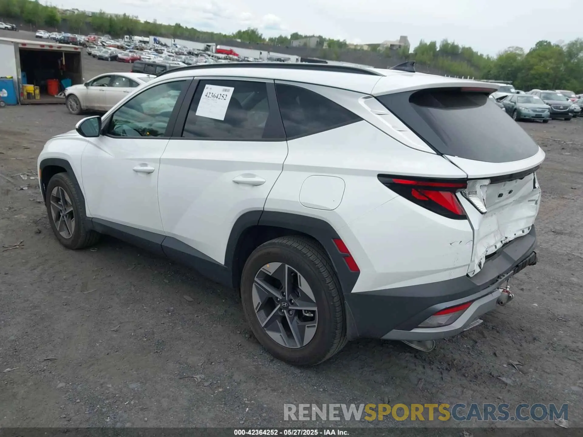 3 Photograph of a damaged car 5NMJBCDE1SH542328 HYUNDAI TUCSON 2025