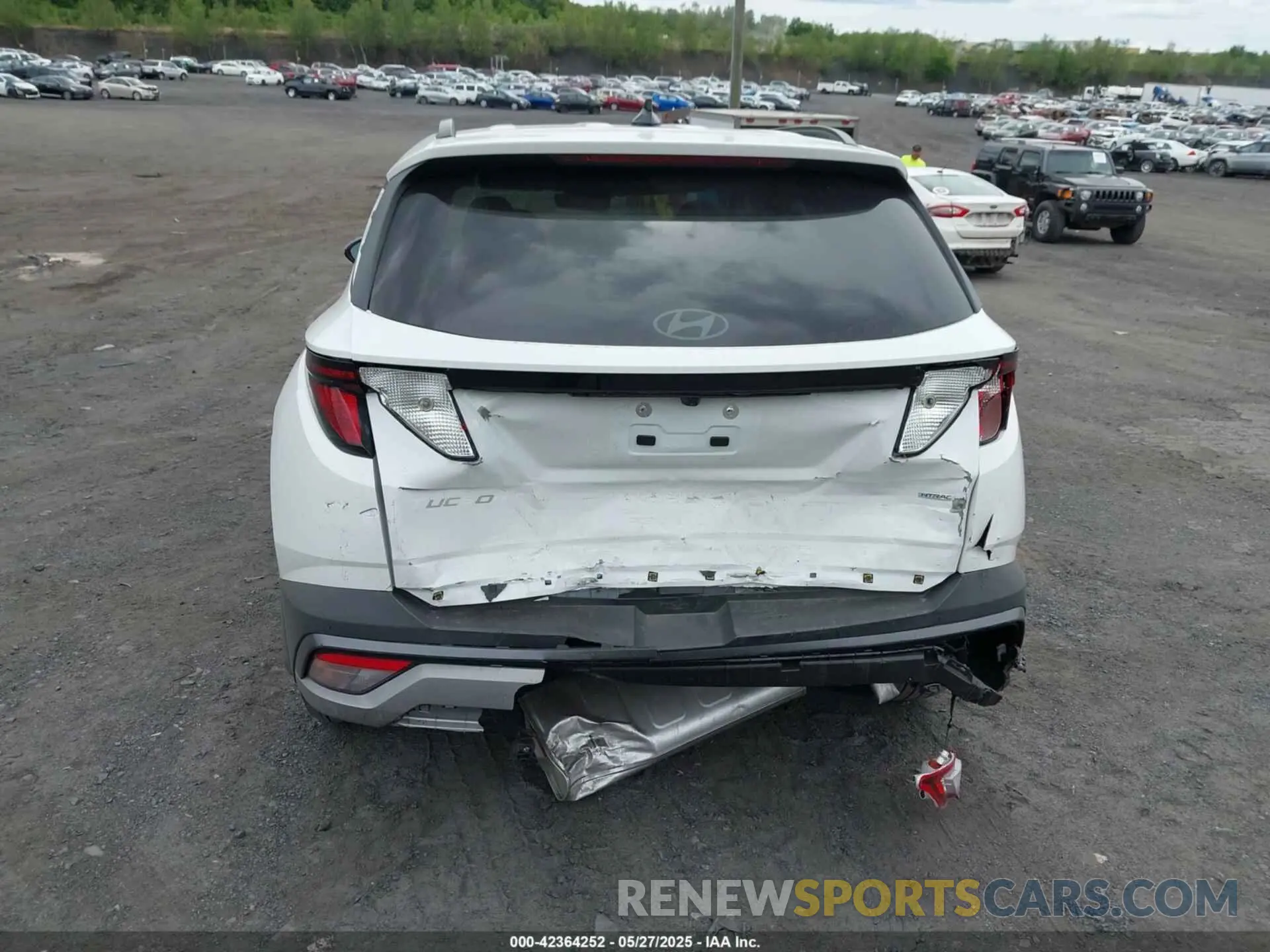 6 Photograph of a damaged car 5NMJBCDE1SH542328 HYUNDAI TUCSON 2025