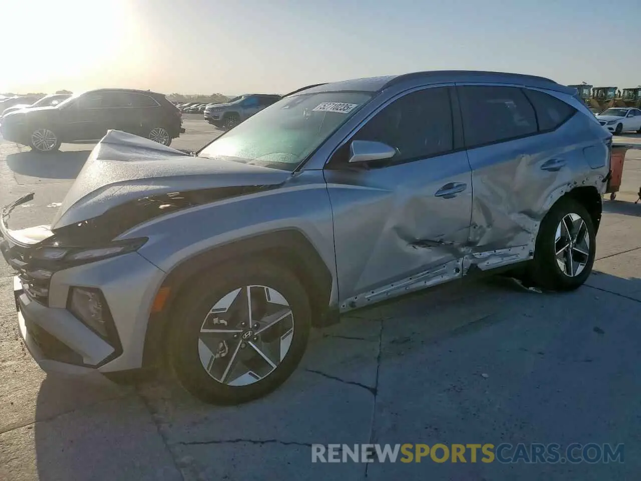 1 Photograph of a damaged car 5NMJBCDE2SH453013 HYUNDAI TUCSON 2025