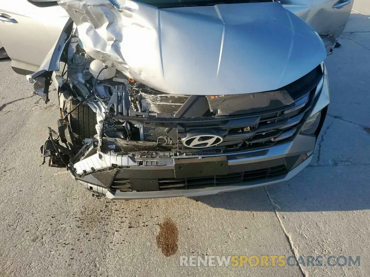 13 Photograph of a damaged car 5NMJBCDE2SH453013 HYUNDAI TUCSON 2025
