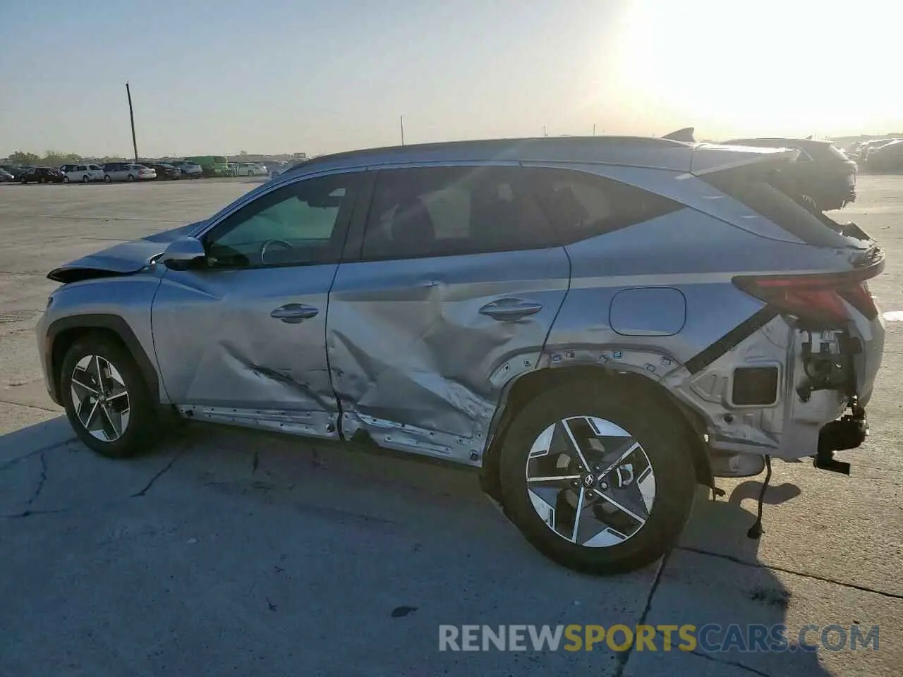 2 Photograph of a damaged car 5NMJBCDE2SH453013 HYUNDAI TUCSON 2025