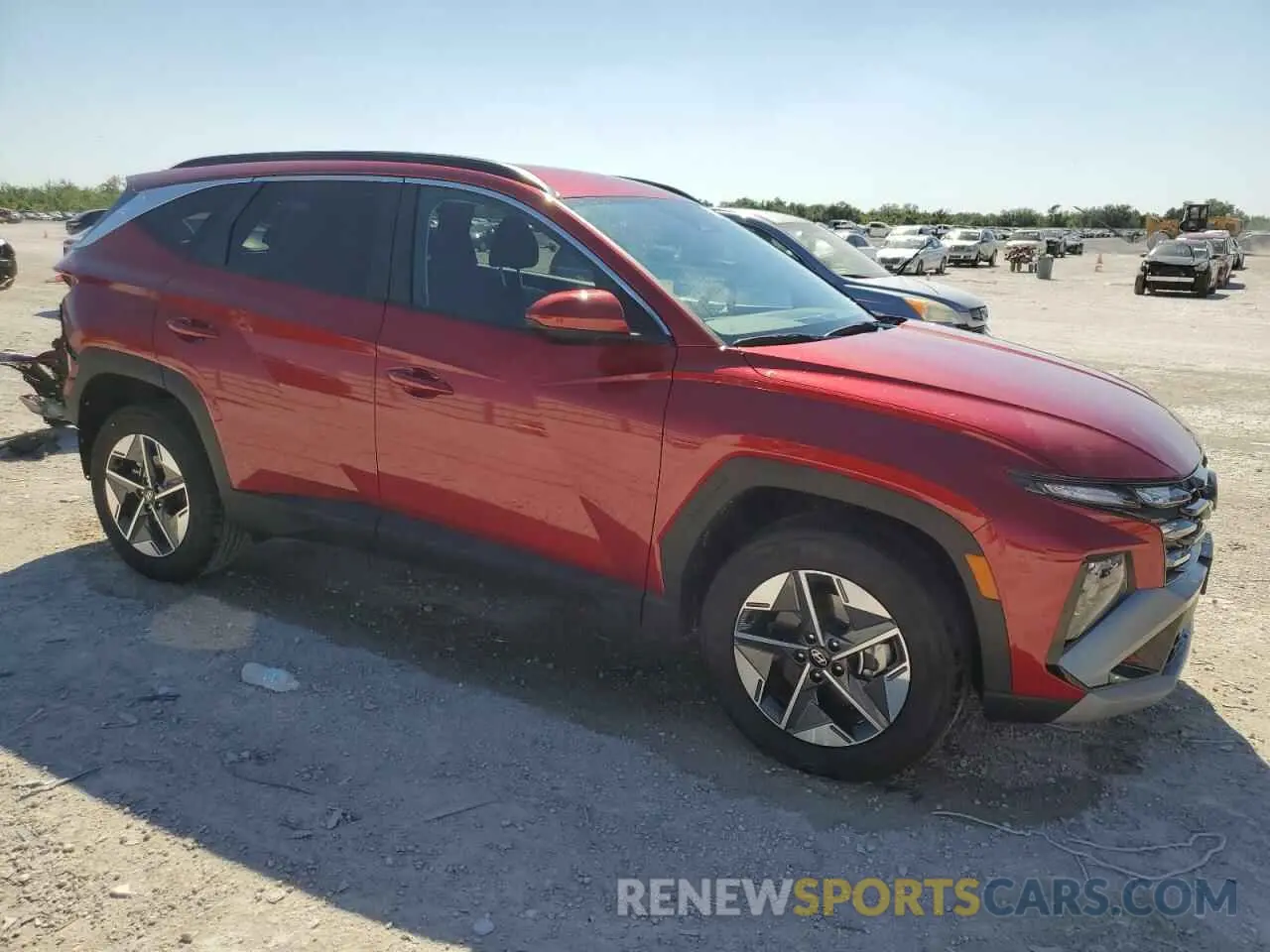 4 Photograph of a damaged car 5NMJBCDE2SH483337 HYUNDAI TUCSON 2025