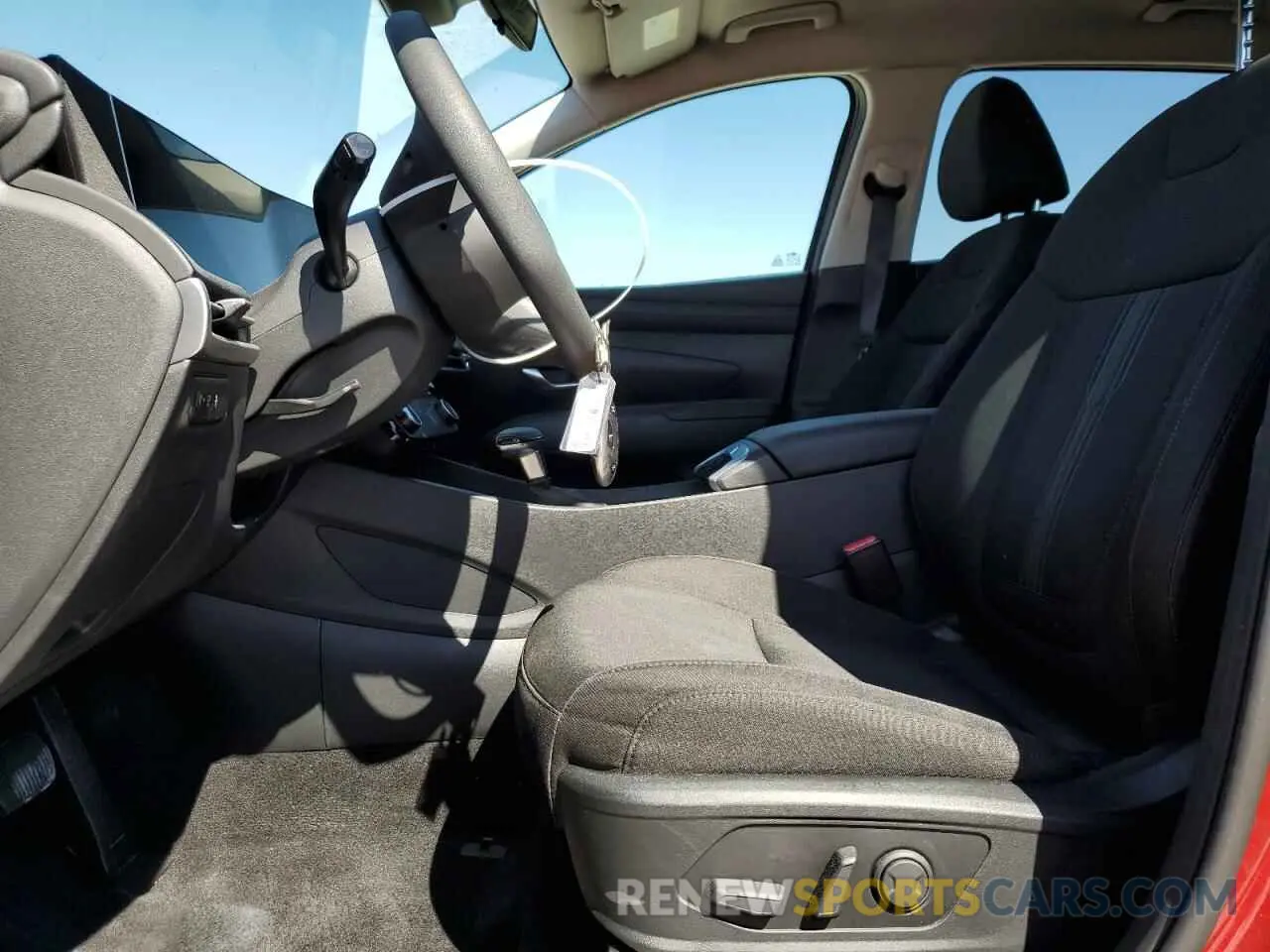 7 Photograph of a damaged car 5NMJBCDE2SH483337 HYUNDAI TUCSON 2025