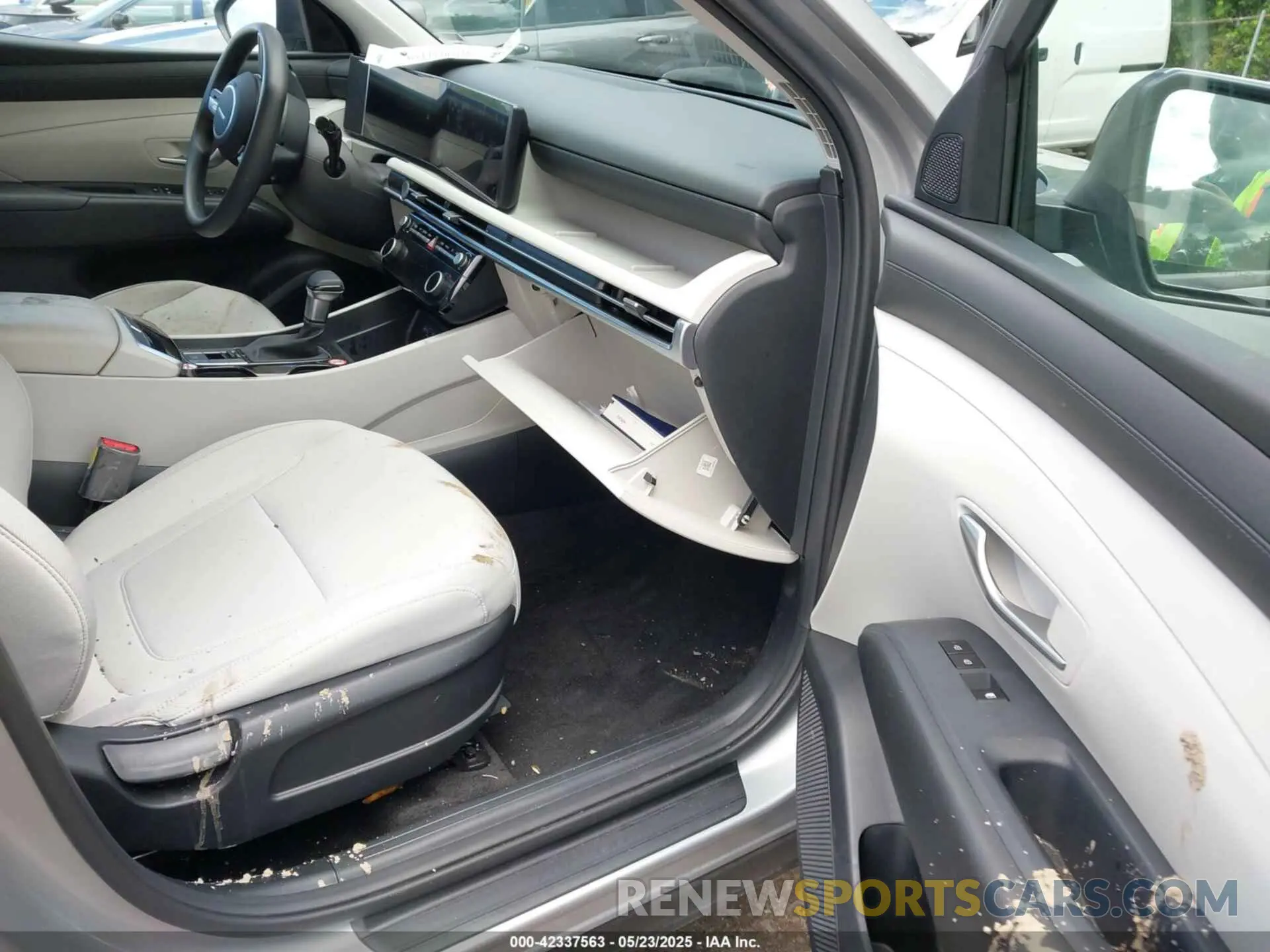 5 Photograph of a damaged car 5NMJBCDE2SH491082 HYUNDAI TUCSON 2025