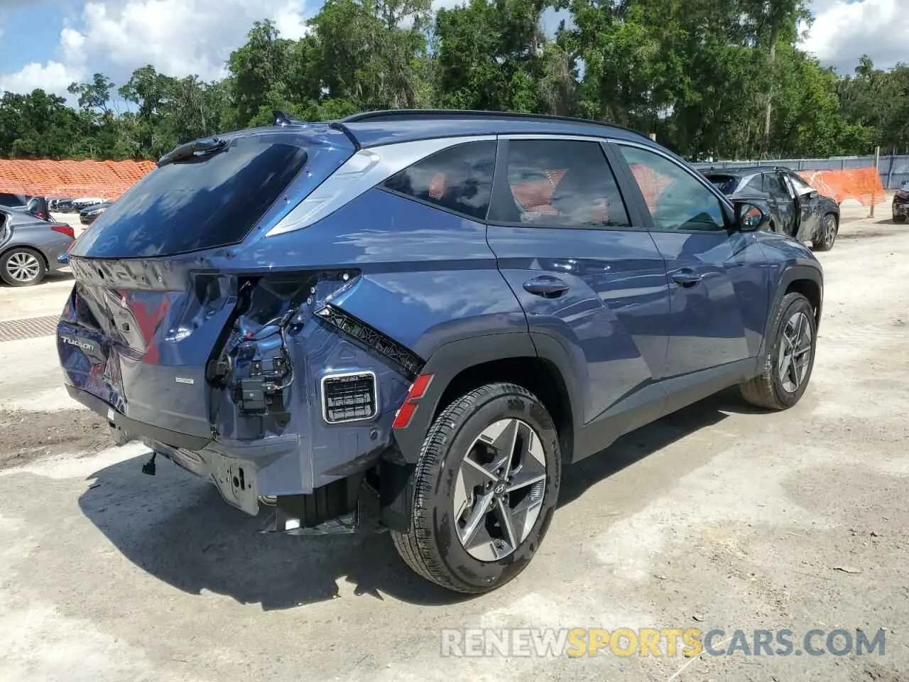 3 Photograph of a damaged car 5NMJBCDE2SH493088 HYUNDAI TUCSON 2025