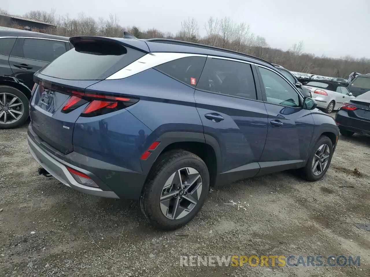 3 Photograph of a damaged car 5NMJBCDE3SH475490 HYUNDAI TUCSON 2025