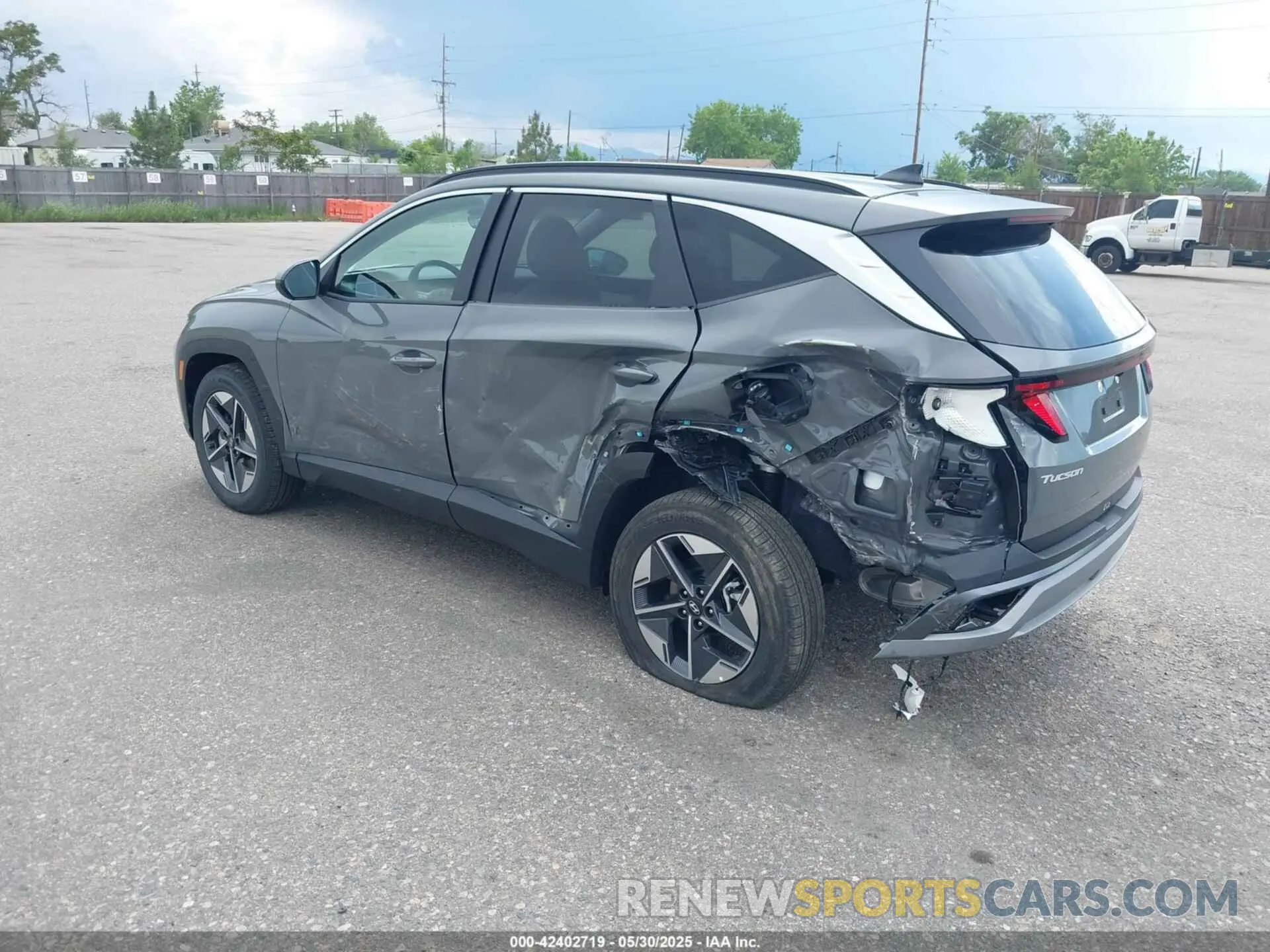 3 Photograph of a damaged car 5NMJBCDE3SH551063 HYUNDAI TUCSON 2025
