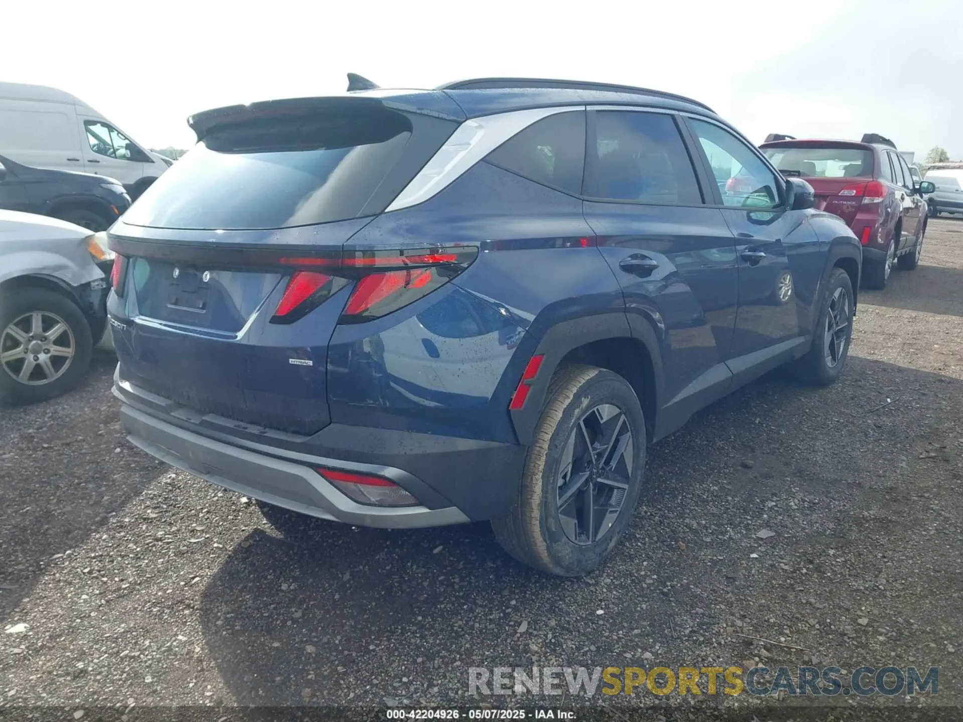 4 Photograph of a damaged car 5NMJBCDE4SH532473 HYUNDAI TUCSON 2025