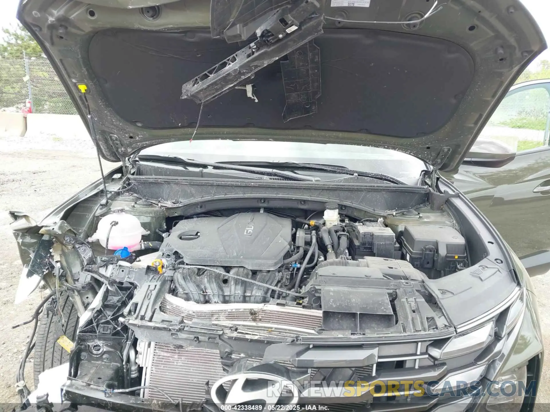 10 Photograph of a damaged car 5NMJBCDE7SH451371 HYUNDAI TUCSON 2025