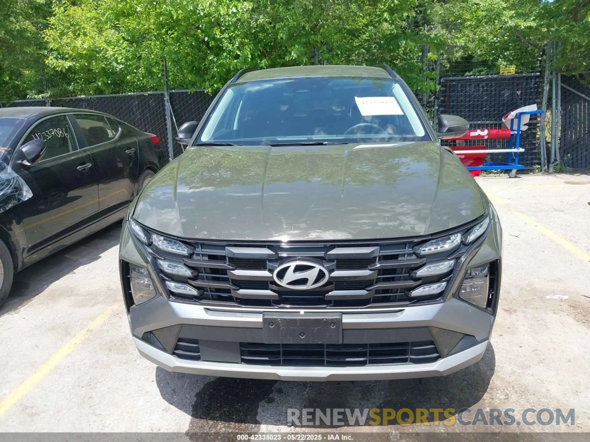 13 Photograph of a damaged car 5NMJBCDE7SH465657 HYUNDAI TUCSON 2025