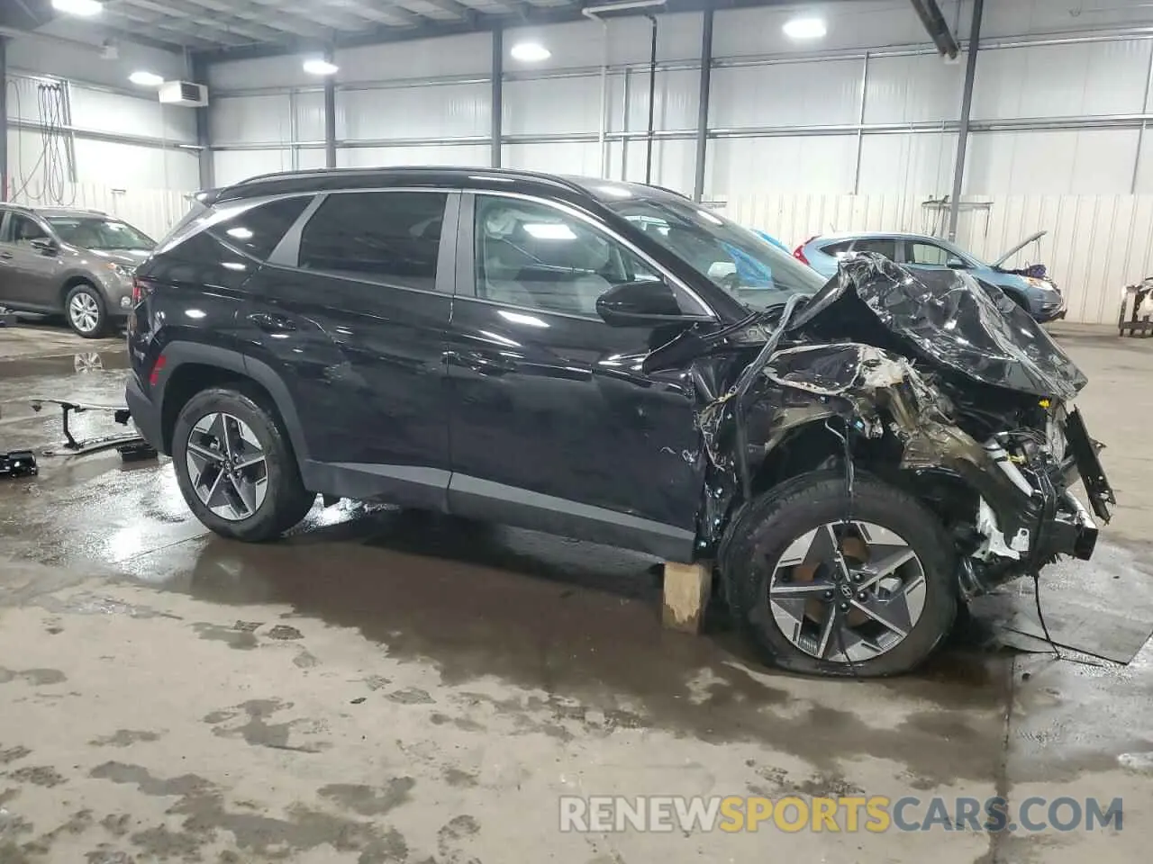 4 Photograph of a damaged car 5NMJBCDE7SH486802 HYUNDAI TUCSON 2025