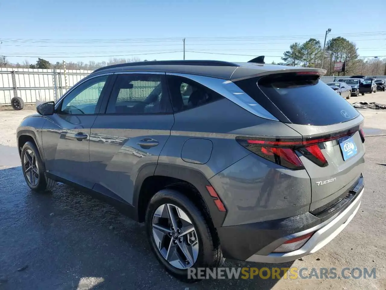2 Photograph of a damaged car 5NMJBCDE7SH505056 HYUNDAI TUCSON 2025