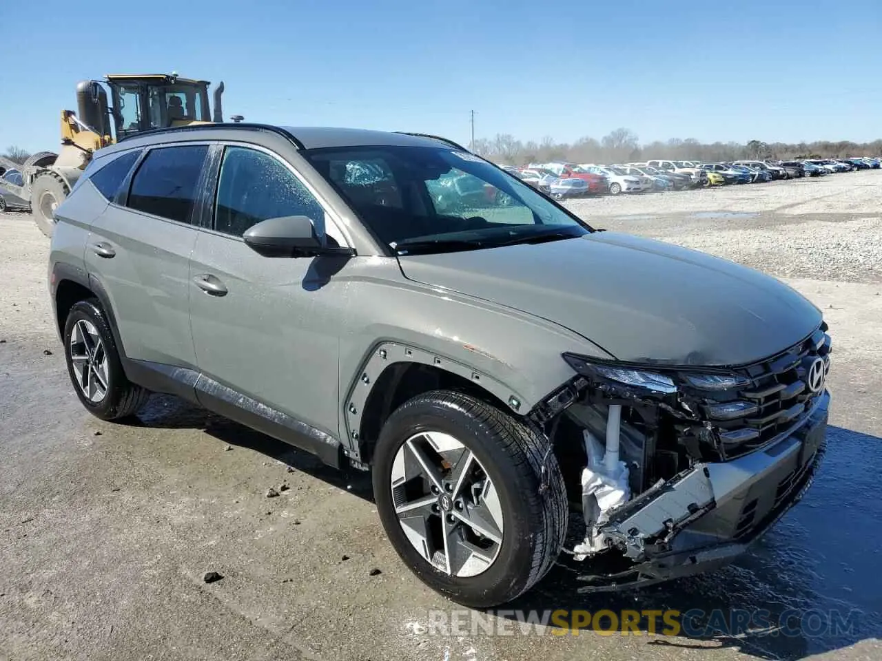 4 Photograph of a damaged car 5NMJBCDE7SH505056 HYUNDAI TUCSON 2025