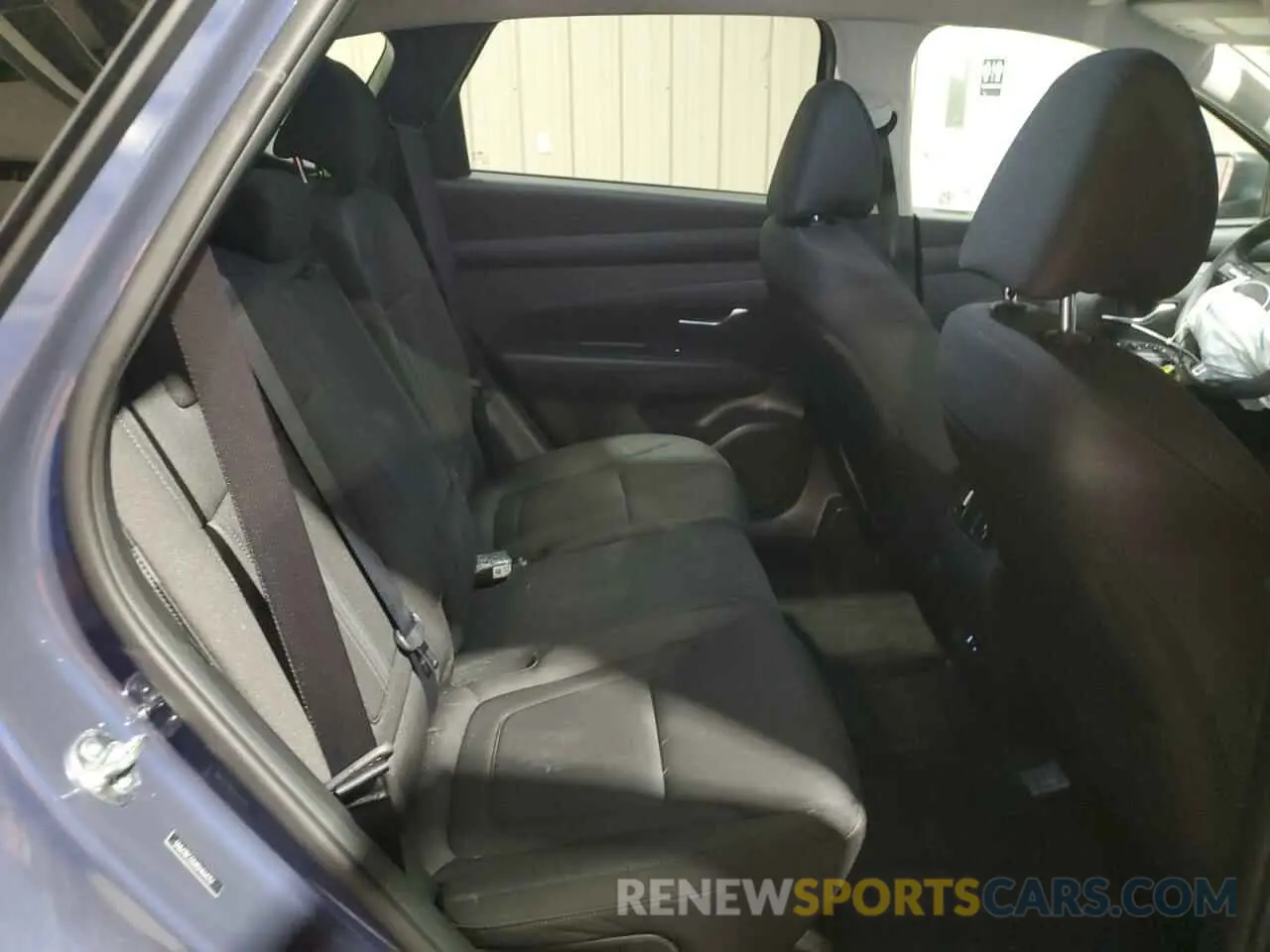 11 Photograph of a damaged car 5NMJBCDE8SH464257 HYUNDAI TUCSON 2025