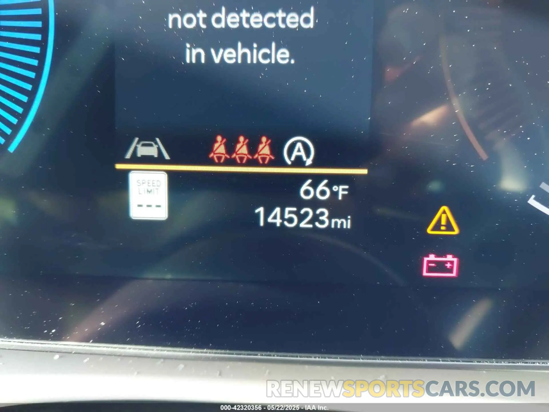 16 Photograph of a damaged car 5NMJBCDE8SH465828 HYUNDAI TUCSON 2025