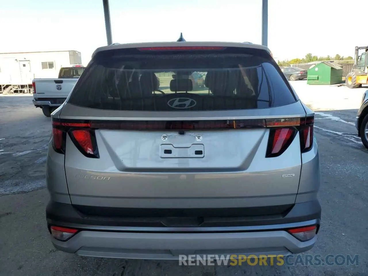 6 Photograph of a damaged car 5NMJBCDE8SH482922 HYUNDAI TUCSON 2025