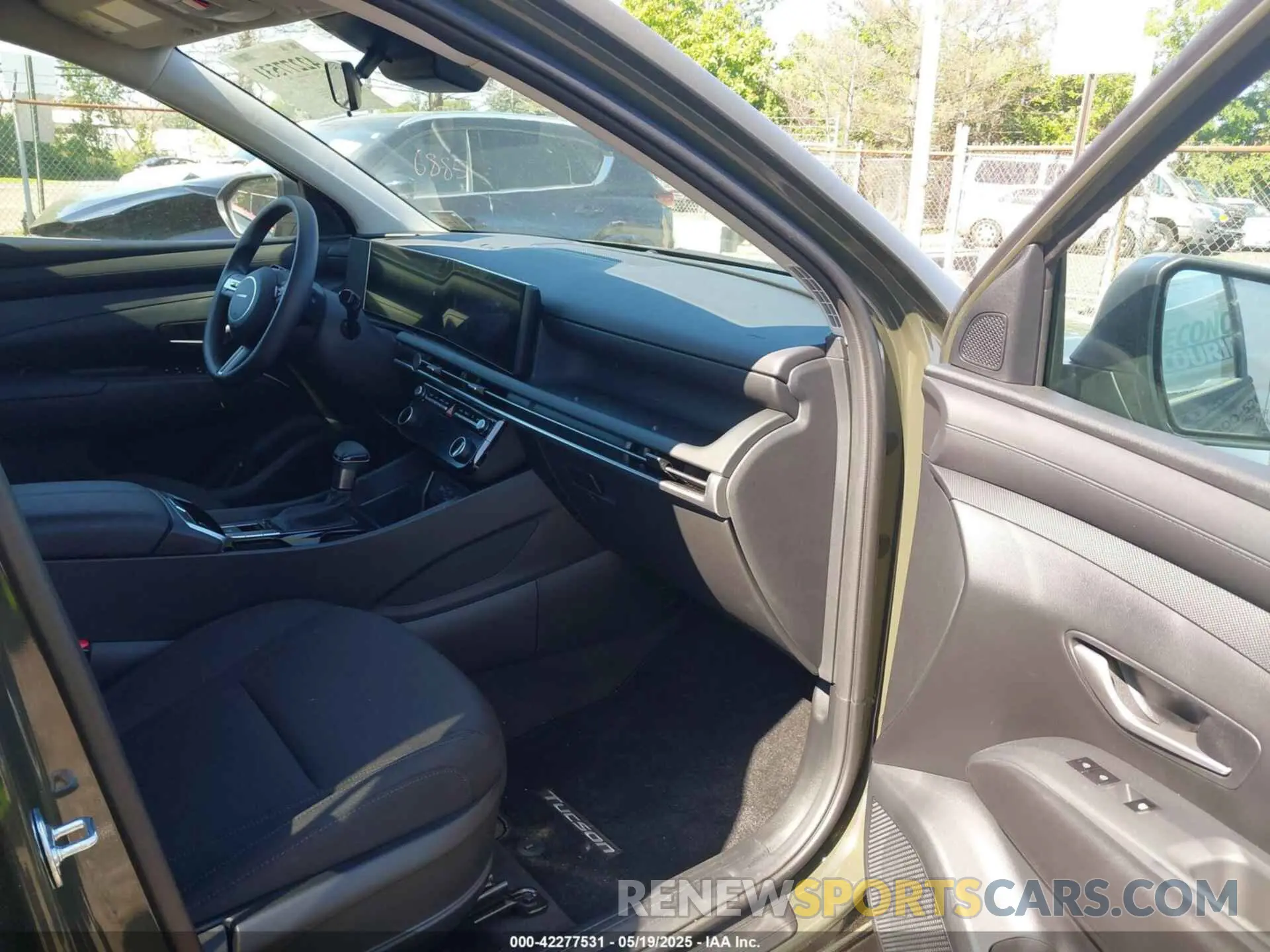 5 Photograph of a damaged car 5NMJBCDE8SH508130 HYUNDAI TUCSON 2025