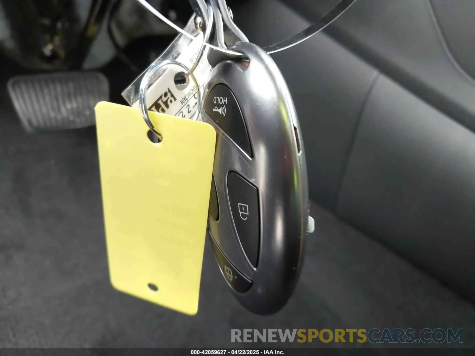 11 Photograph of a damaged car 5NMJBCDE8SH522948 HYUNDAI TUCSON 2025