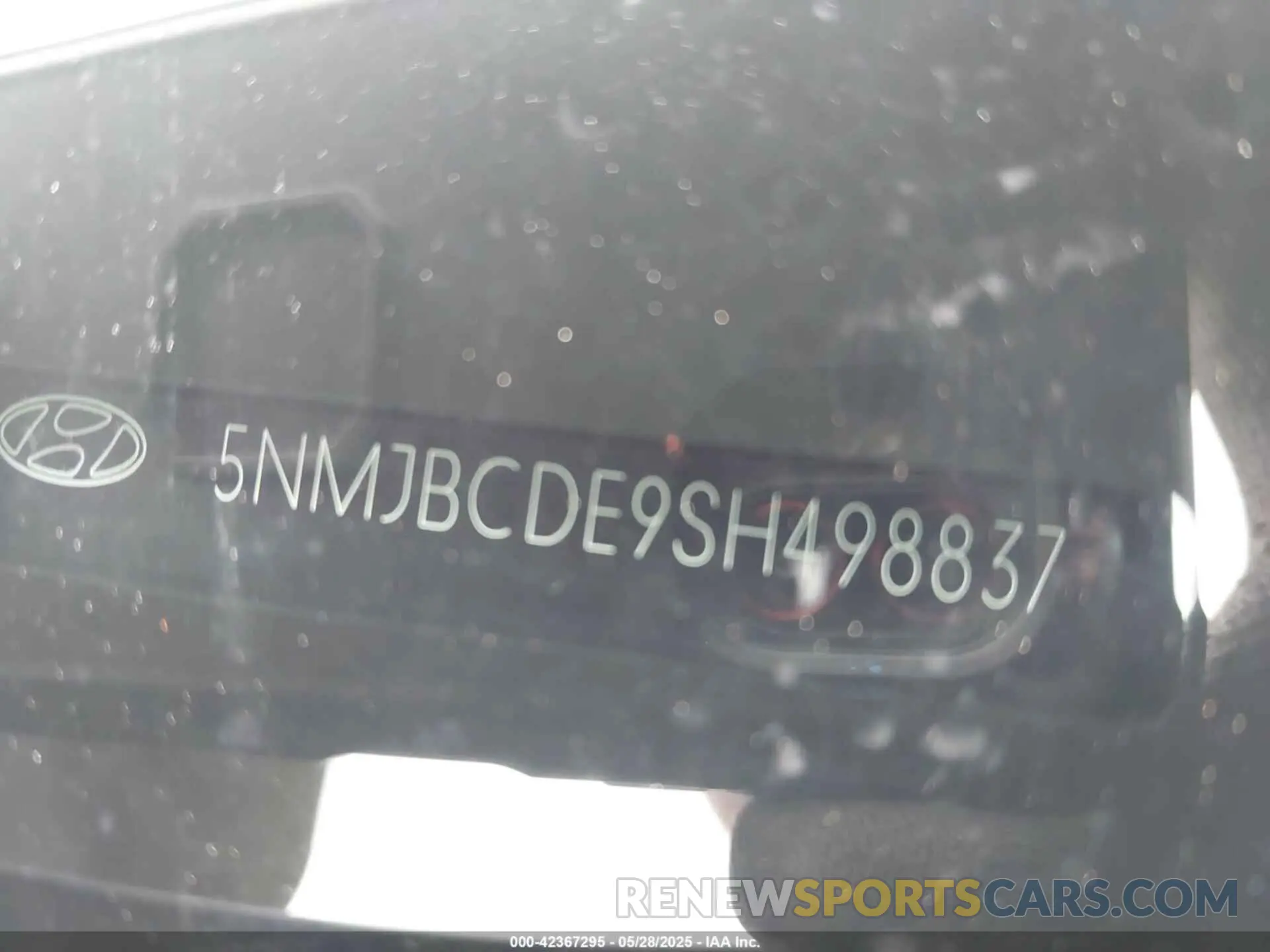 9 Photograph of a damaged car 5NMJBCDE9SH498837 HYUNDAI TUCSON 2025