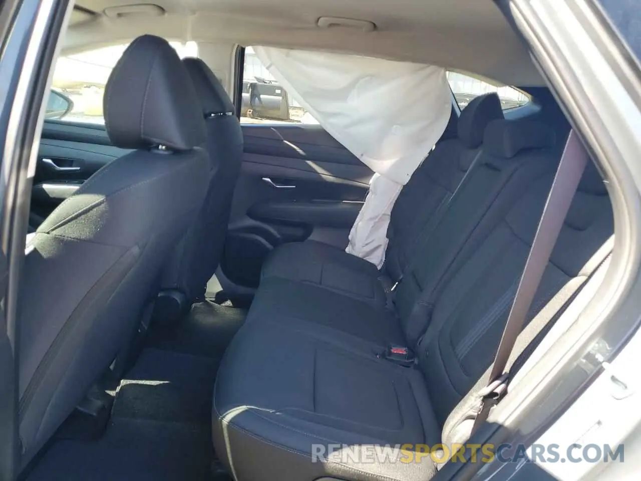 11 Photograph of a damaged car 5NMJBCDE9SH526751 HYUNDAI TUCSON 2025