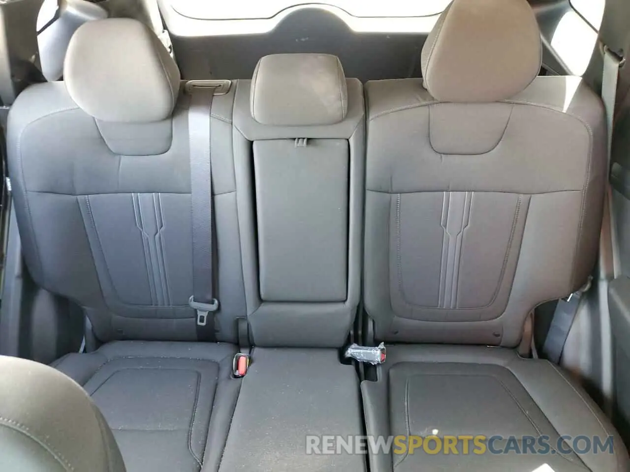 10 Photograph of a damaged car 5NMJBCDEXSH476765 HYUNDAI TUCSON 2025
