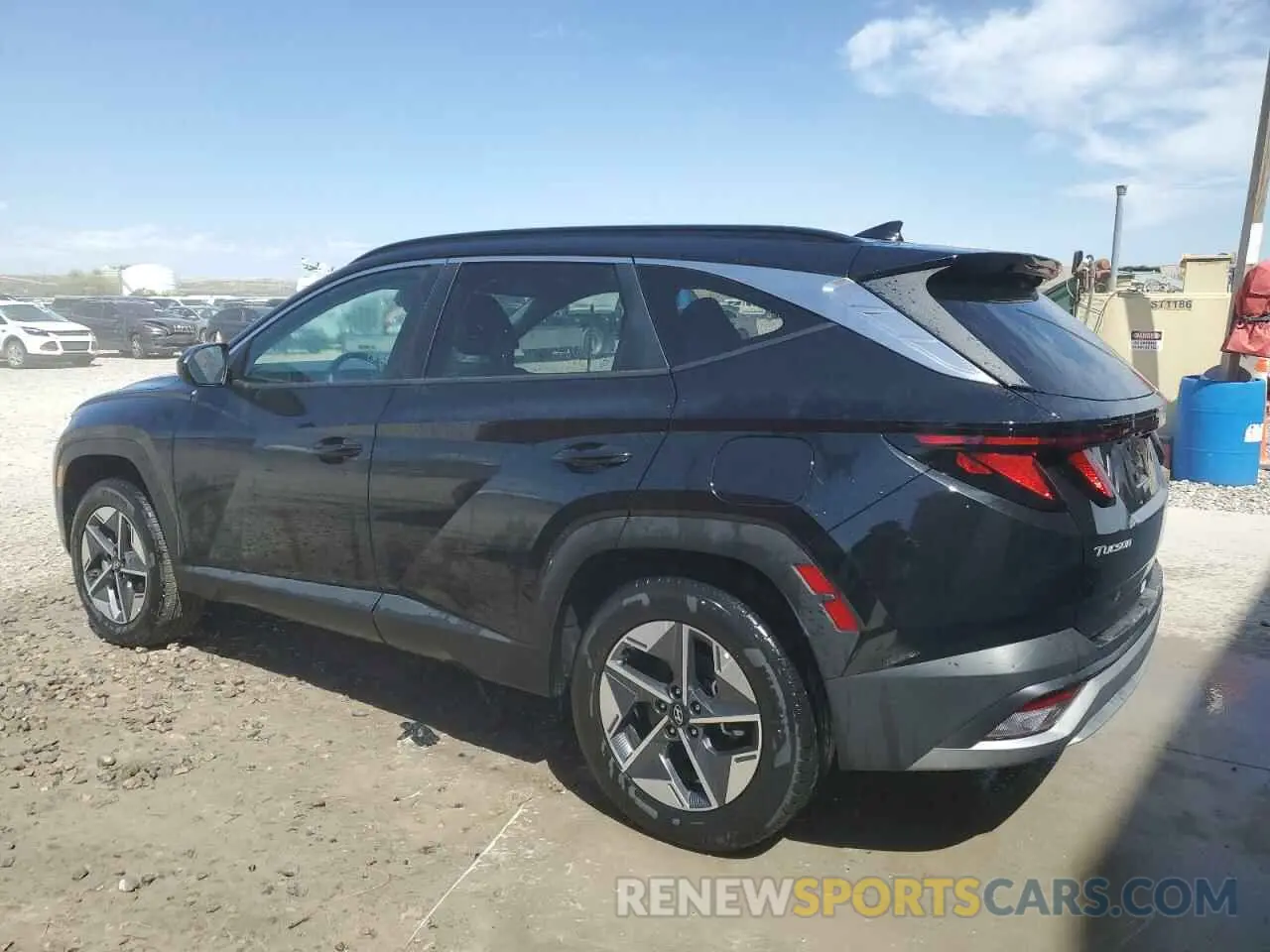 2 Photograph of a damaged car 5NMJBCDEXSH476765 HYUNDAI TUCSON 2025