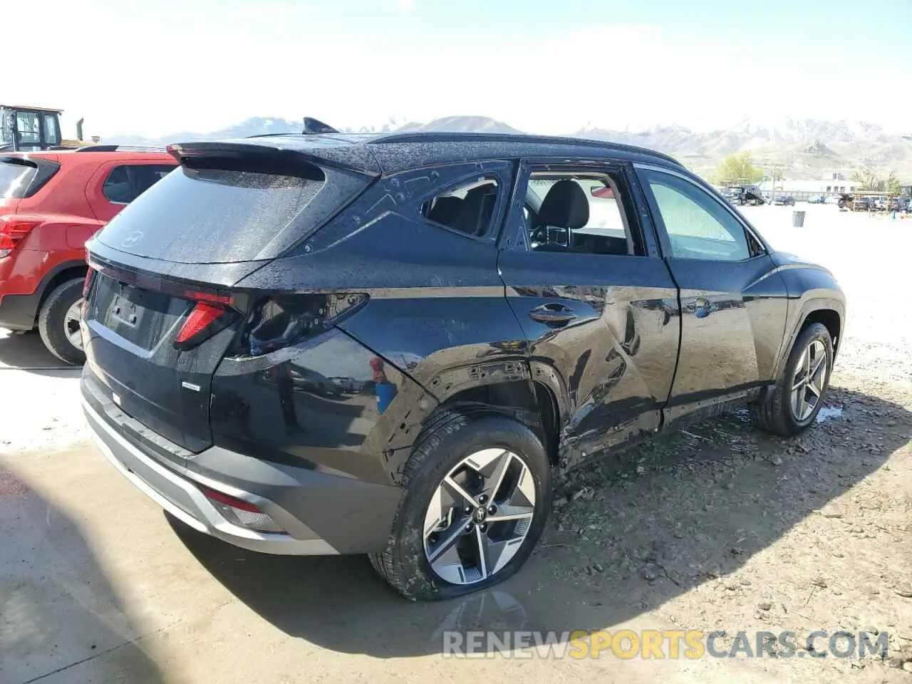 3 Photograph of a damaged car 5NMJBCDEXSH476765 HYUNDAI TUCSON 2025