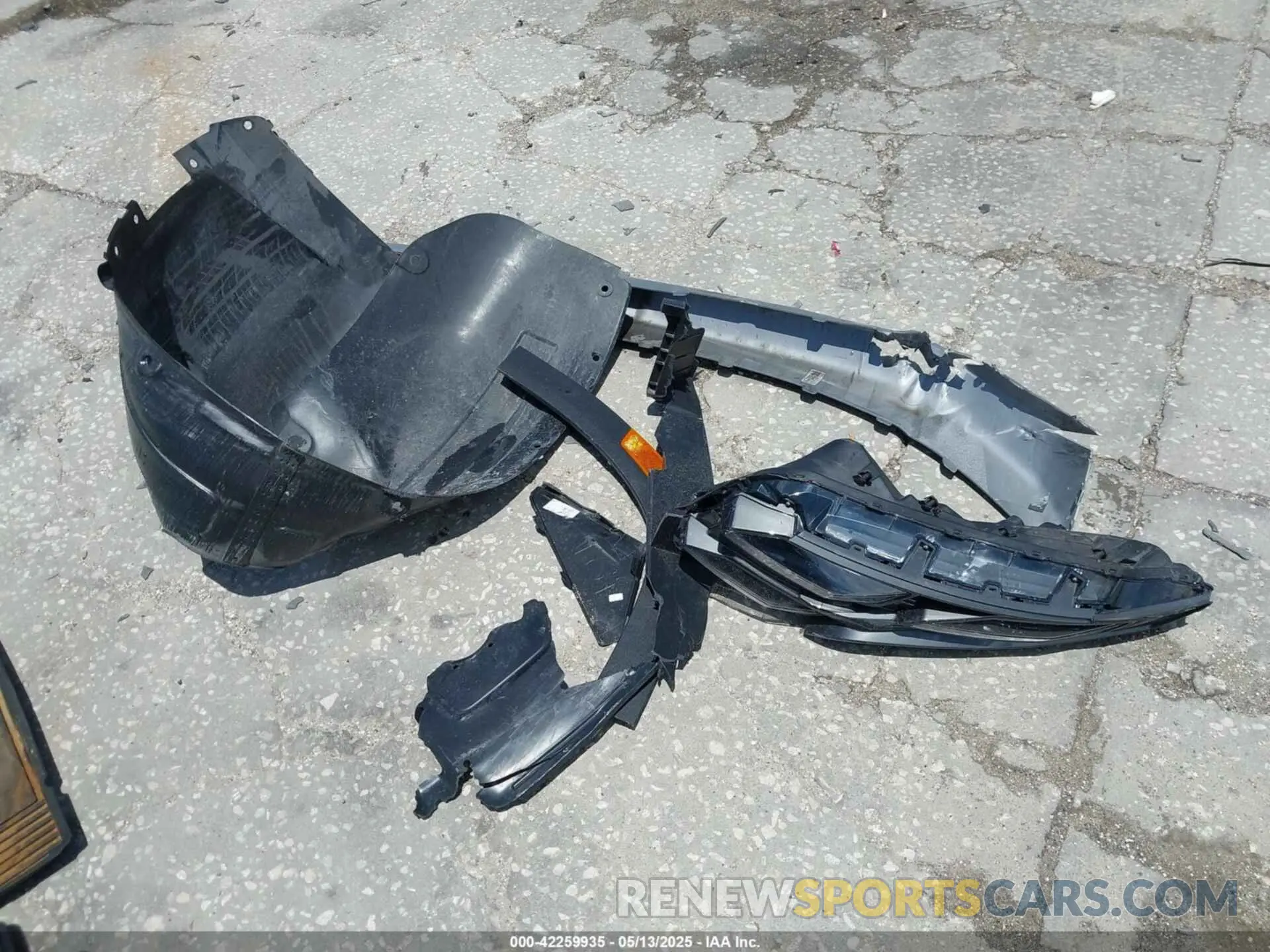 12 Photograph of a damaged car 5NMJC3DE0SH454674 HYUNDAI TUCSON 2025