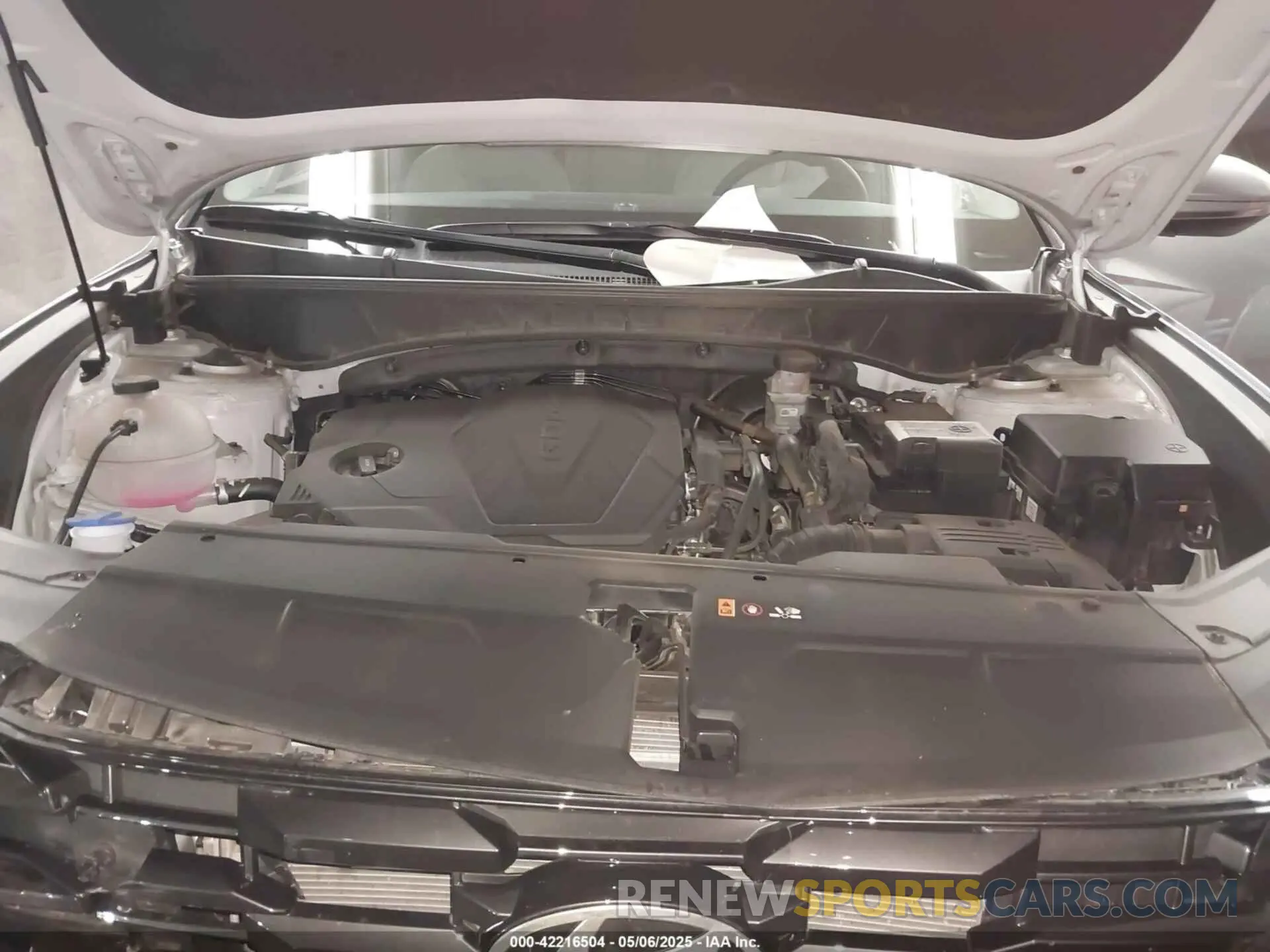 10 Photograph of a damaged car 5NMJC3DE2SH445796 HYUNDAI TUCSON 2025