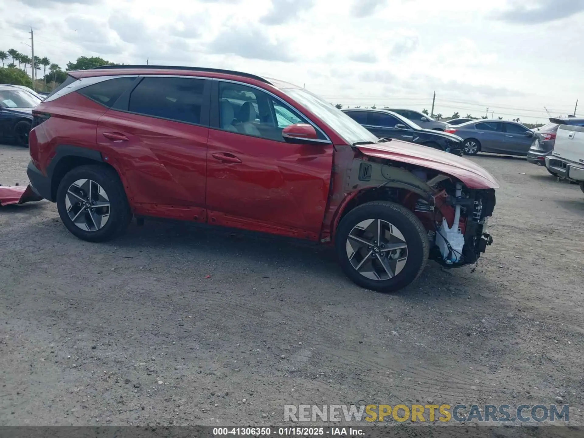 1 Photograph of a damaged car 5NMJC3DE2SH475137 HYUNDAI TUCSON 2025