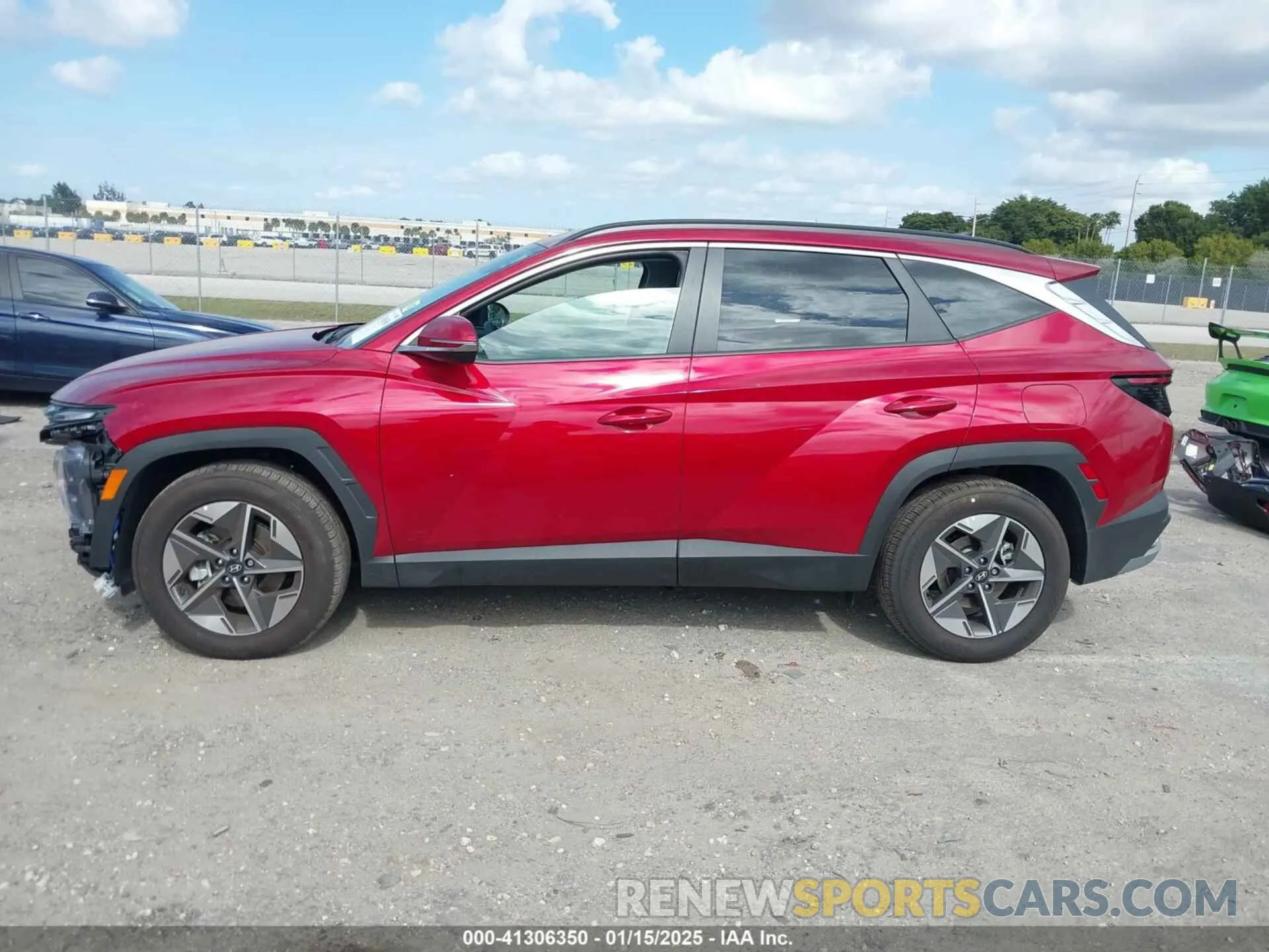 15 Photograph of a damaged car 5NMJC3DE2SH475137 HYUNDAI TUCSON 2025