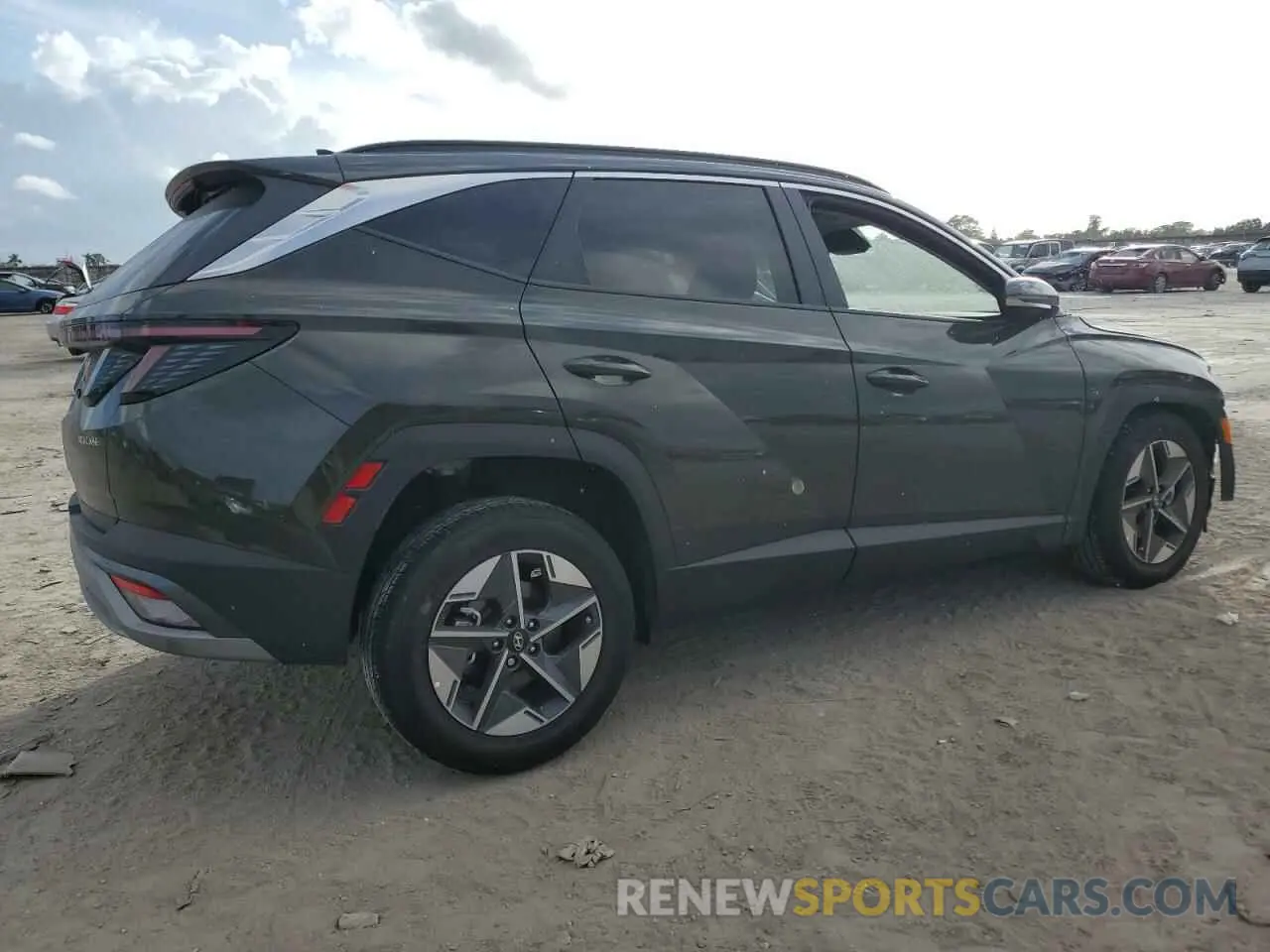 3 Photograph of a damaged car 5NMJC3DE5SH458218 HYUNDAI TUCSON 2025