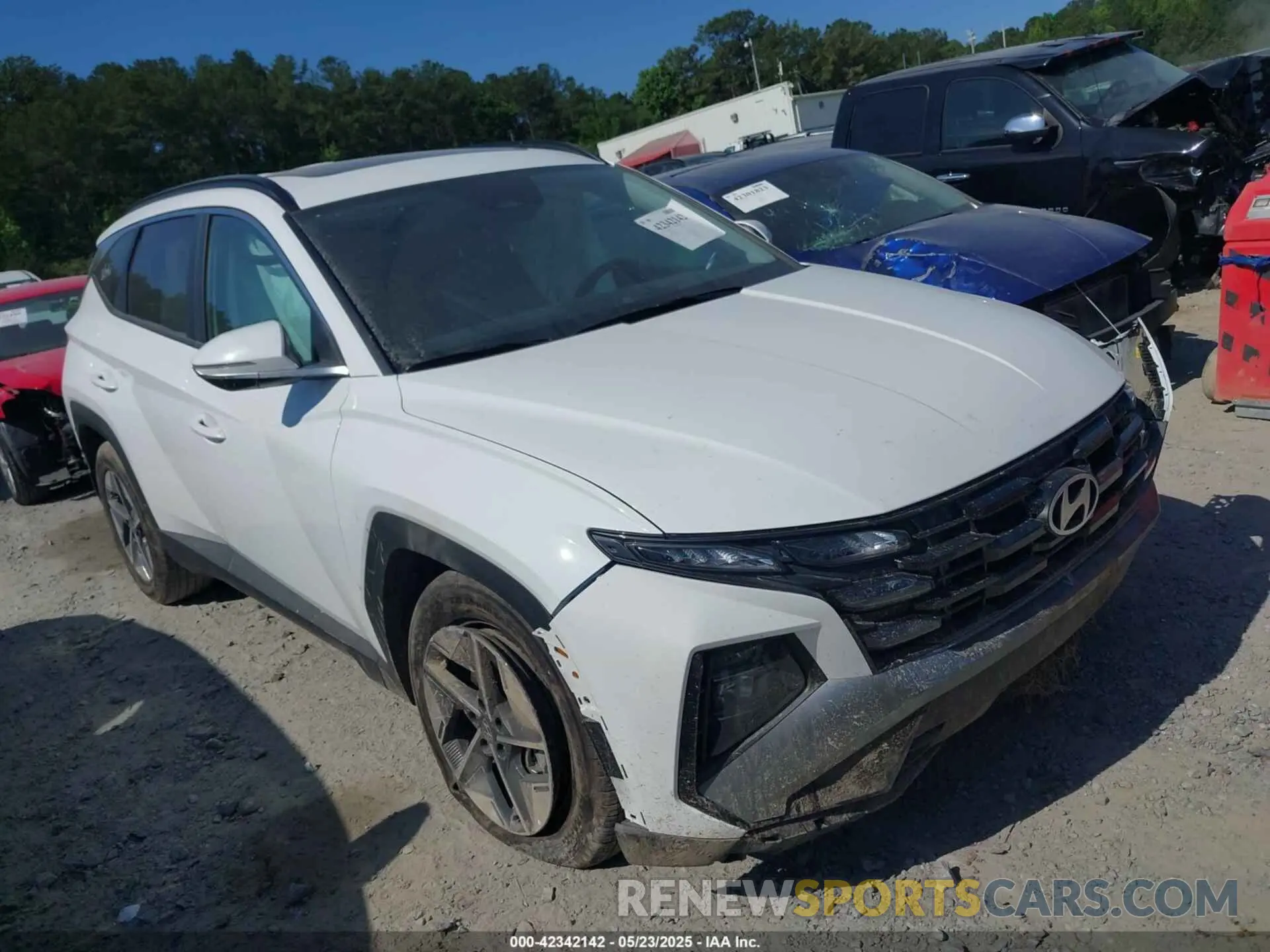 1 Photograph of a damaged car 5NMJC3DE7SH448824 HYUNDAI TUCSON 2025