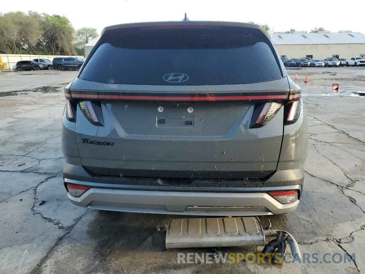 6 Photograph of a damaged car 5NMJC3DE9SH454365 HYUNDAI TUCSON 2025
