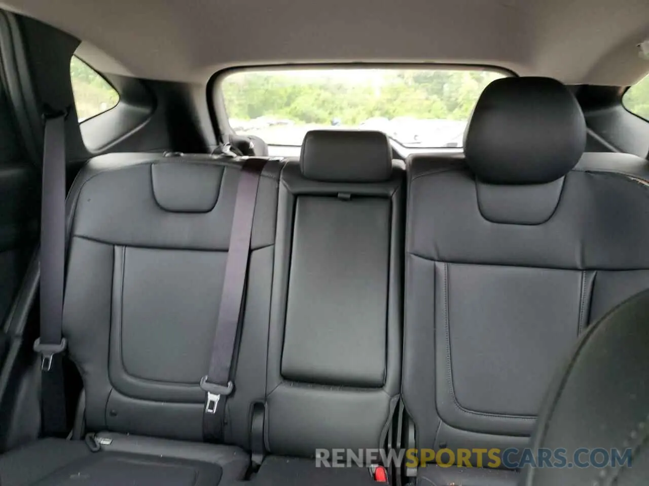 10 Photograph of a damaged car 5NMJCCDE0SH460393 HYUNDAI TUCSON 2025