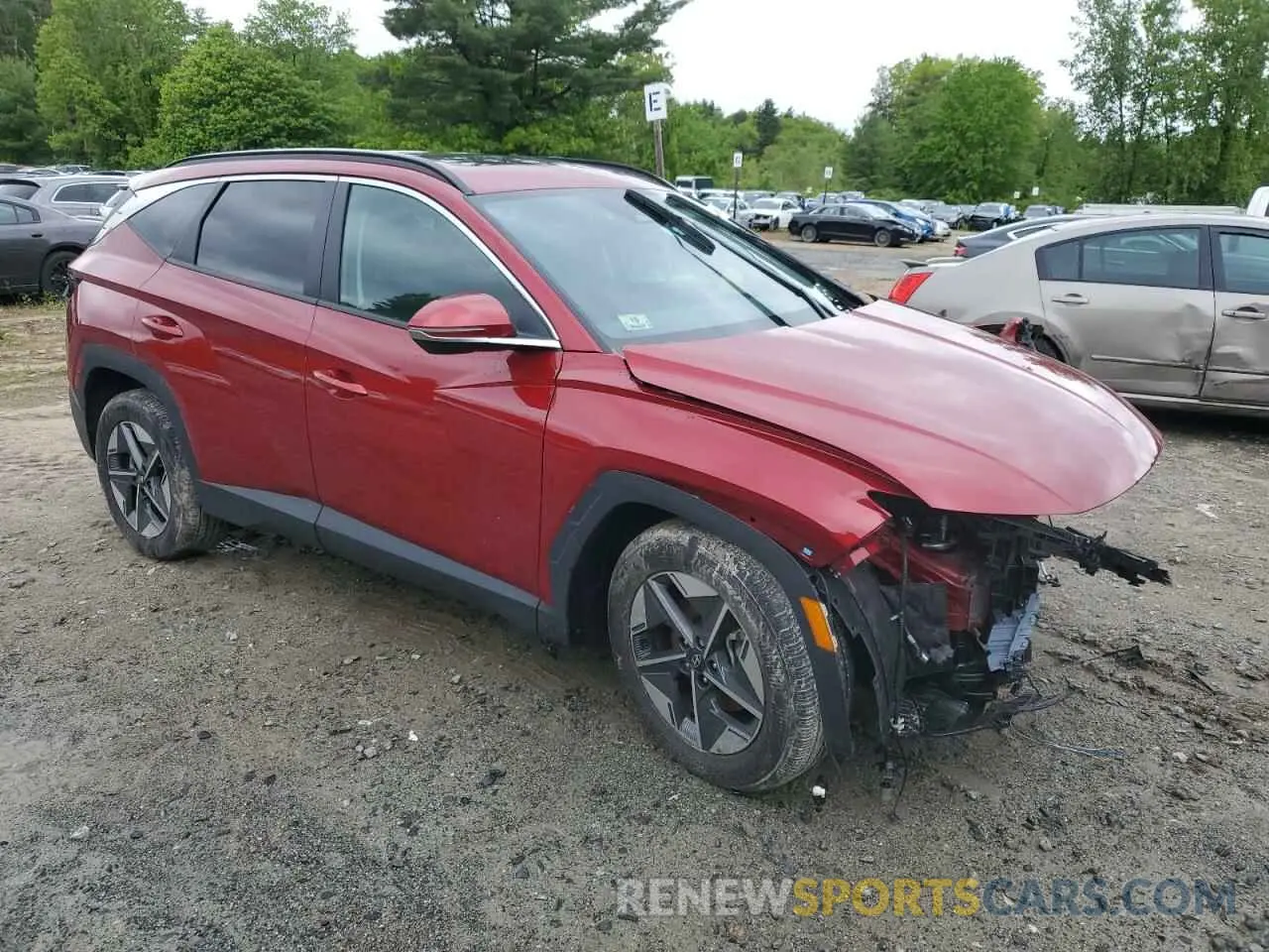 4 Photograph of a damaged car 5NMJCCDE0SH460393 HYUNDAI TUCSON 2025