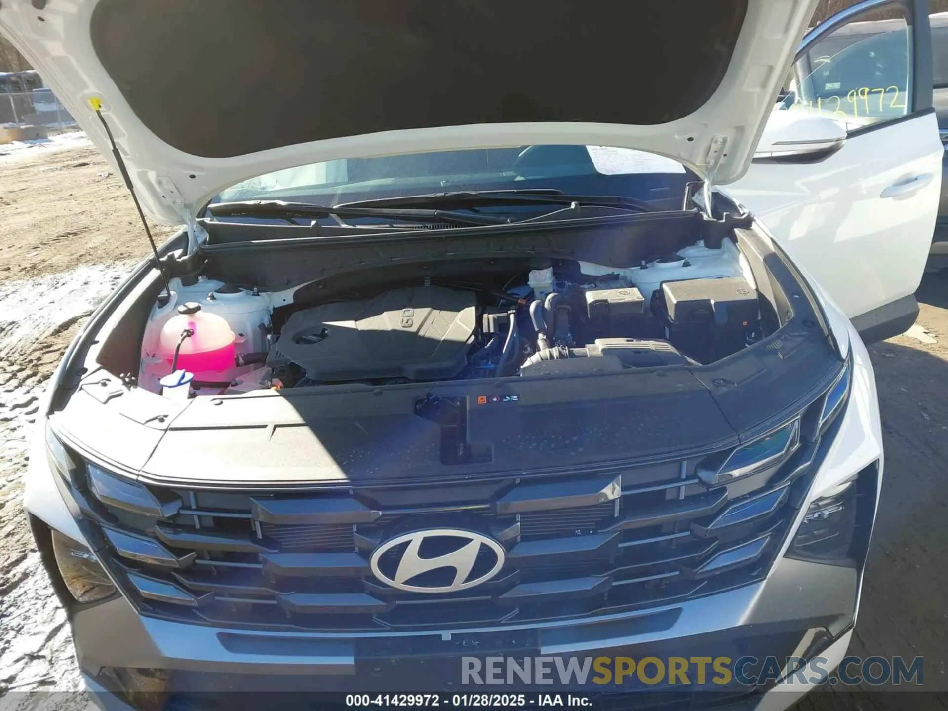 10 Photograph of a damaged car 5NMJCCDE2SH480788 HYUNDAI TUCSON 2025